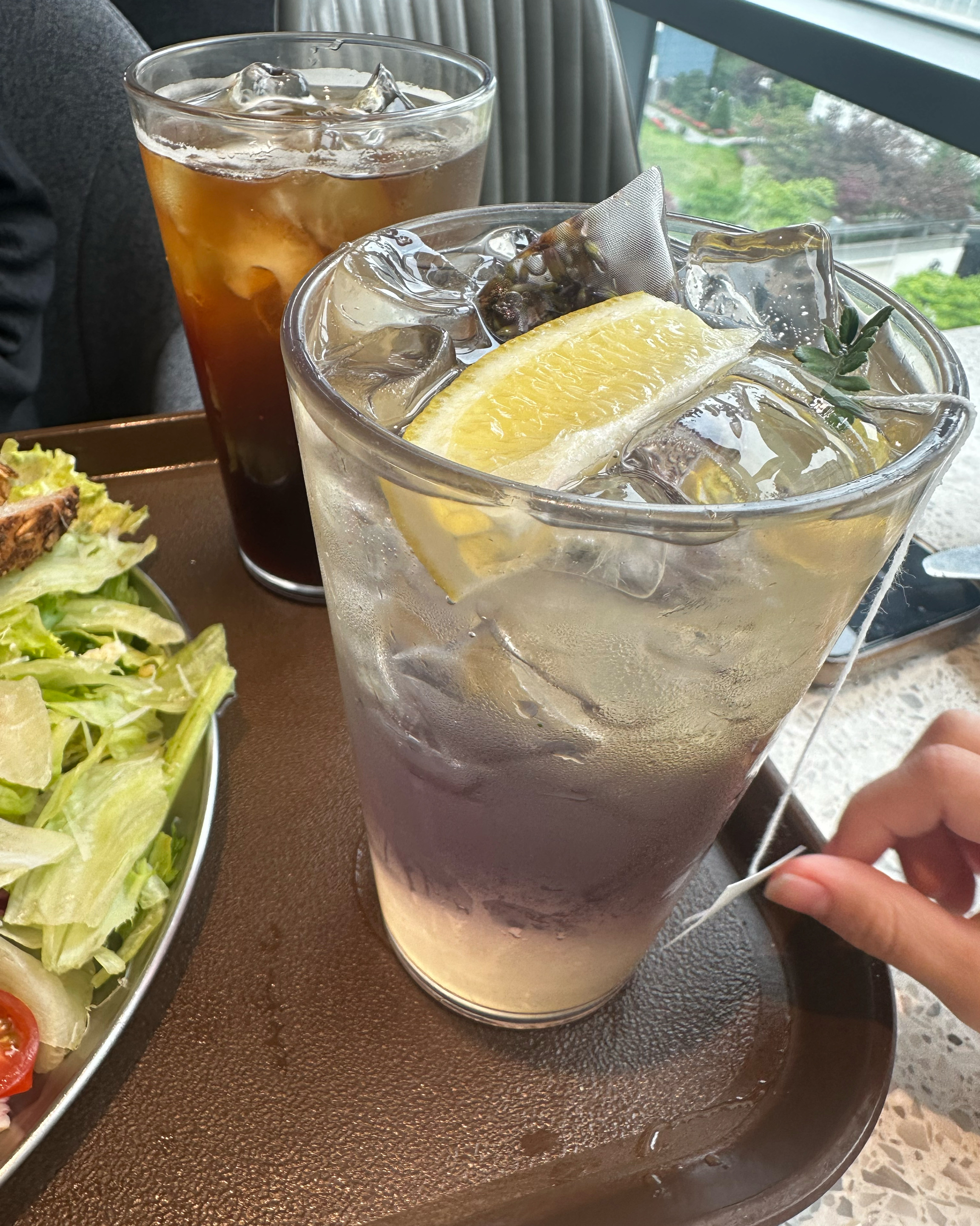 맛있고 매장 넓어서 좋아요! 오늘 휴일이라 좀 붐비지만 어딜가나 그렇겠죠~ 항상 자주 이용