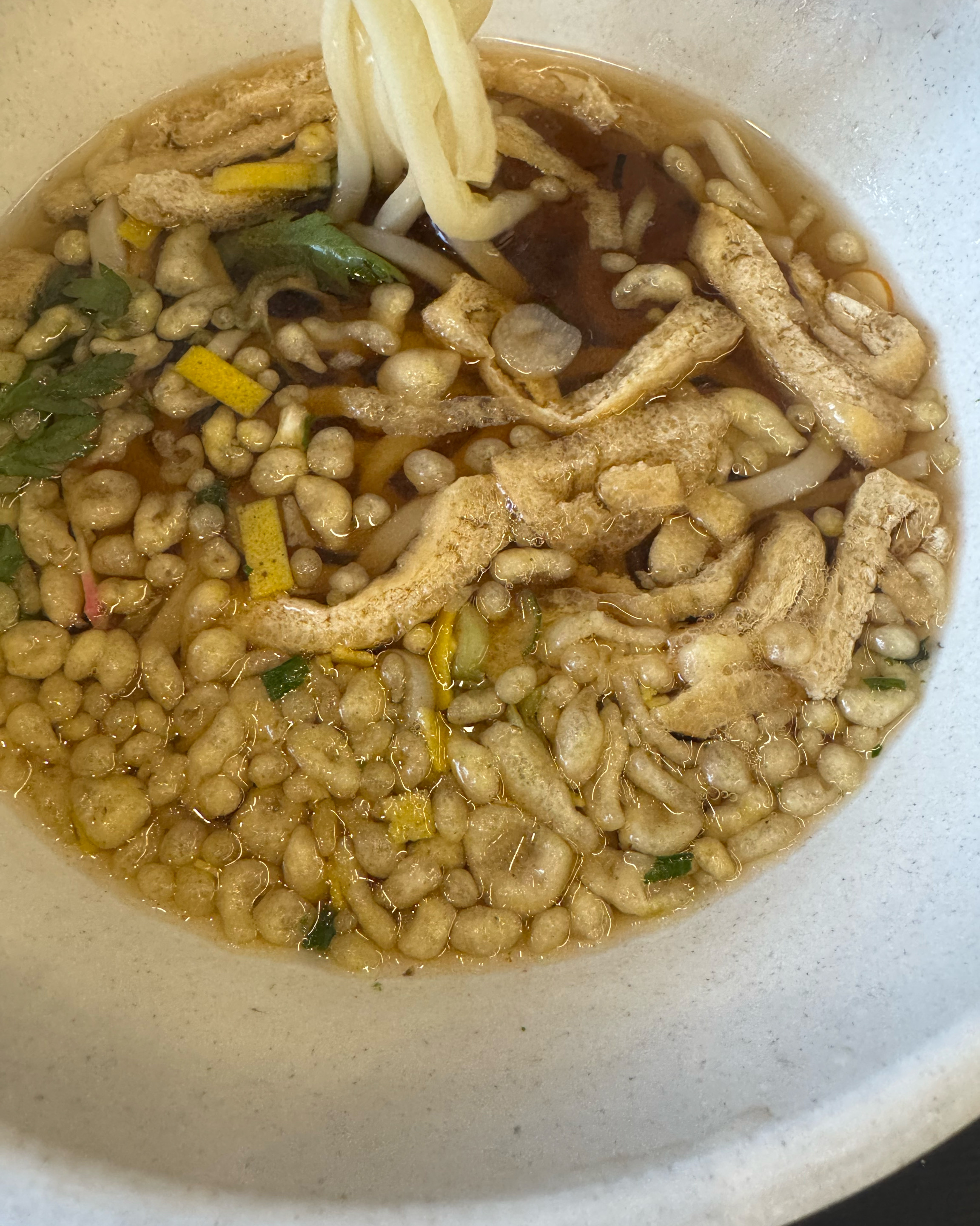 아이들이 좋아해요 대기는 좀있었지만 우동도 맛있고 돈까스도 기름깨끗한지 안느끼하고 맛있어요