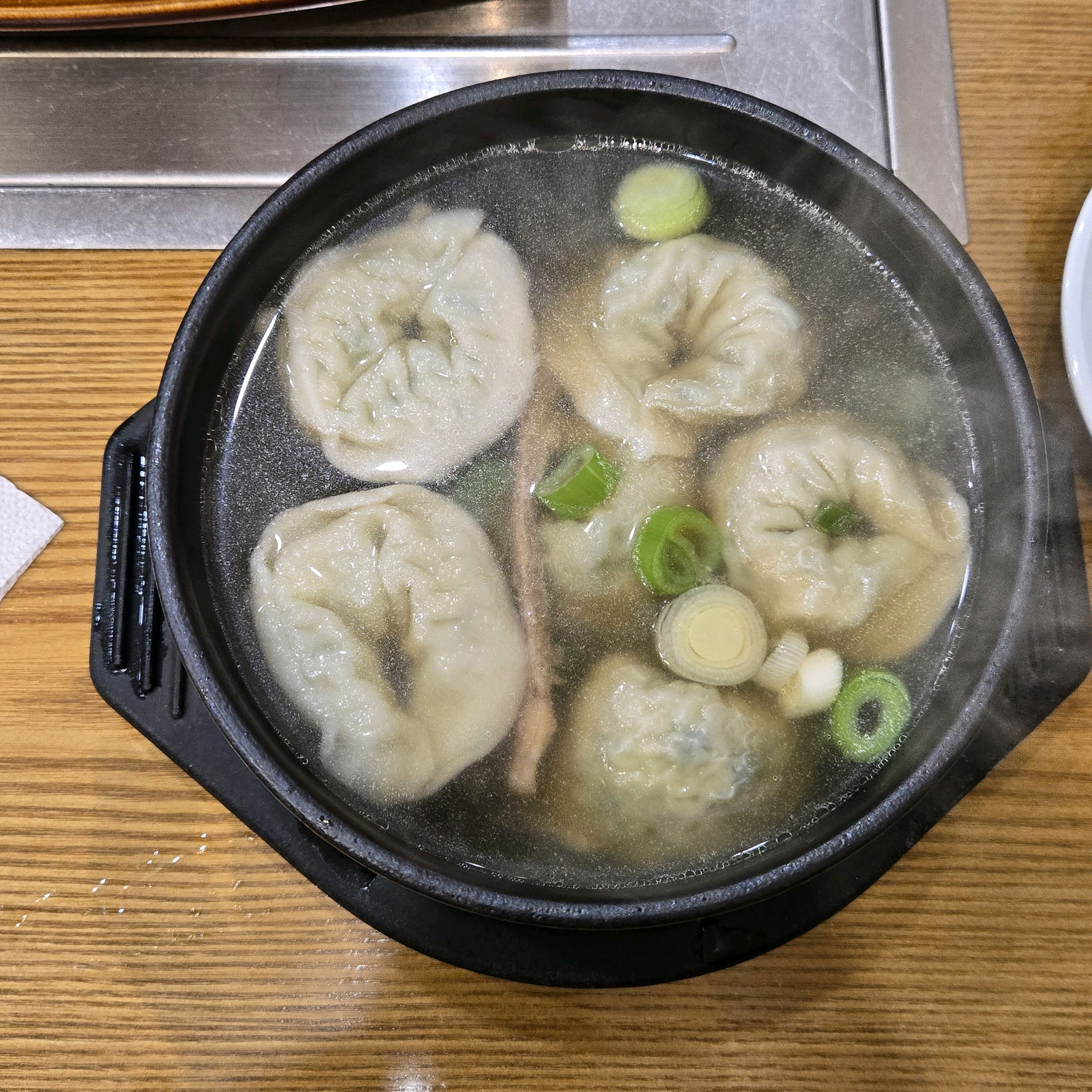 음식 정갈하고 맛있어요. - 대전 맛집 사리원면옥본점