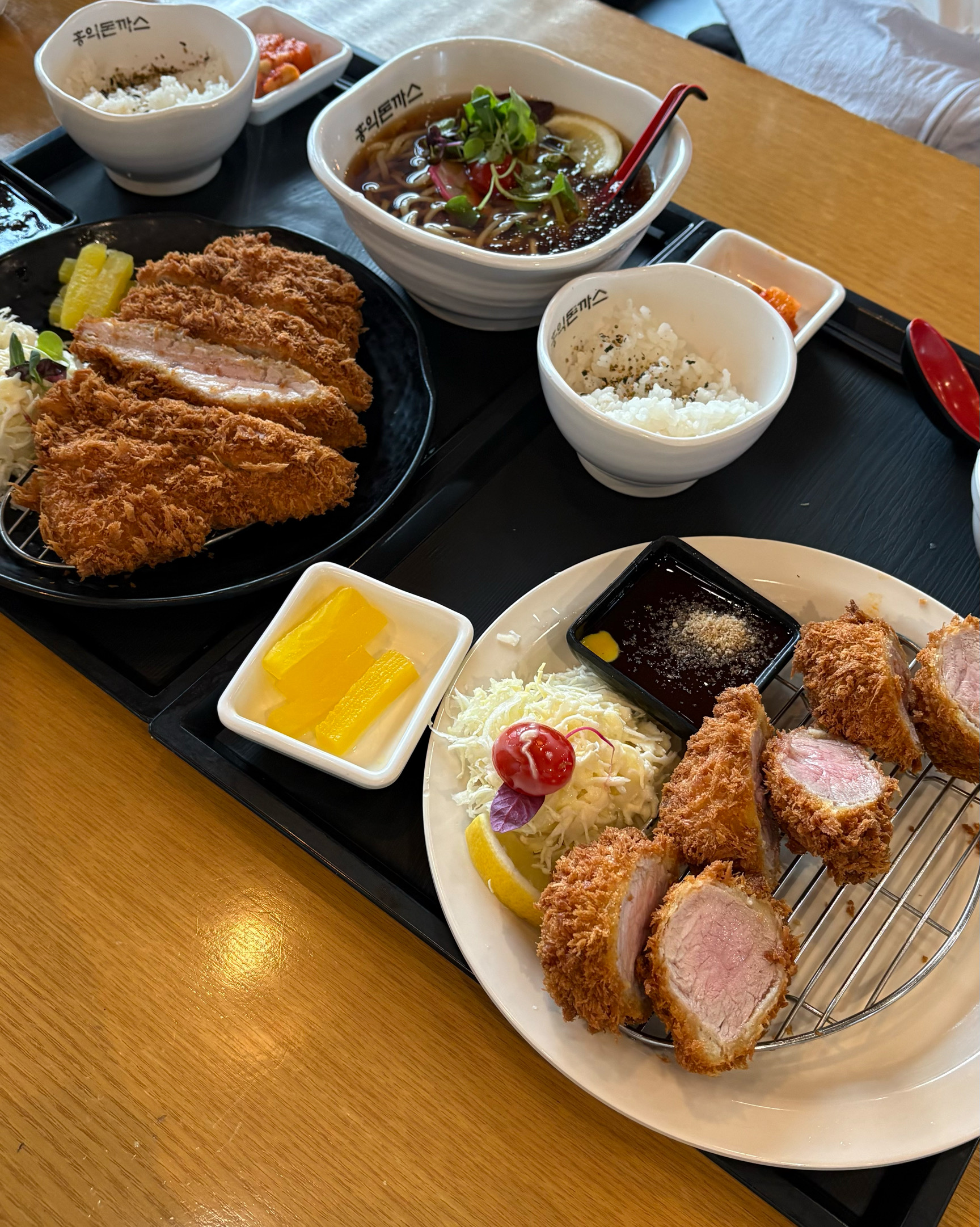 돈까스 먹고싶을때마다 오는곳! - 영대 맛집 홍익돈까스 경산영대점