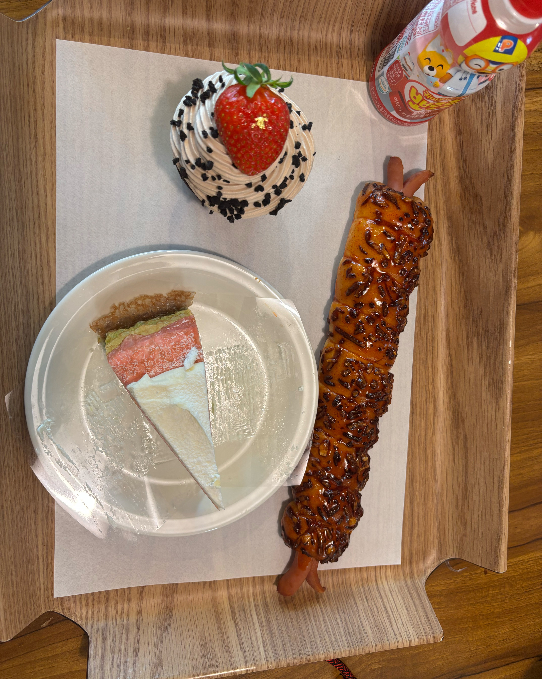 빵종류도많고 아이가 좋아하는 아이스크림두 팔아서 너무 좋아요! 사장님도 친절하시고 - 인천 맛집 빵쌤 센트럴파크점