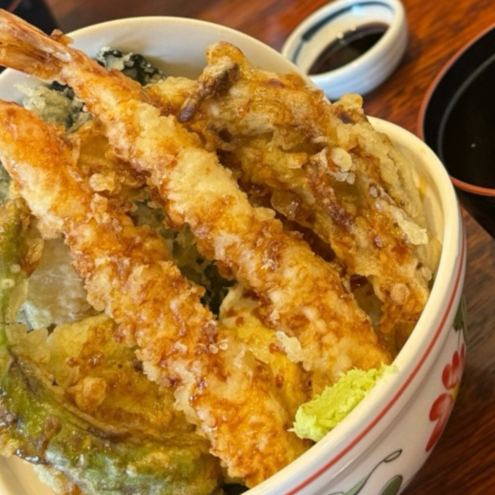 언제나 한결같이 지극히 개인적이고 솔직담백한 내돈내산리뷰만을 적는 log_inn입니다! 오