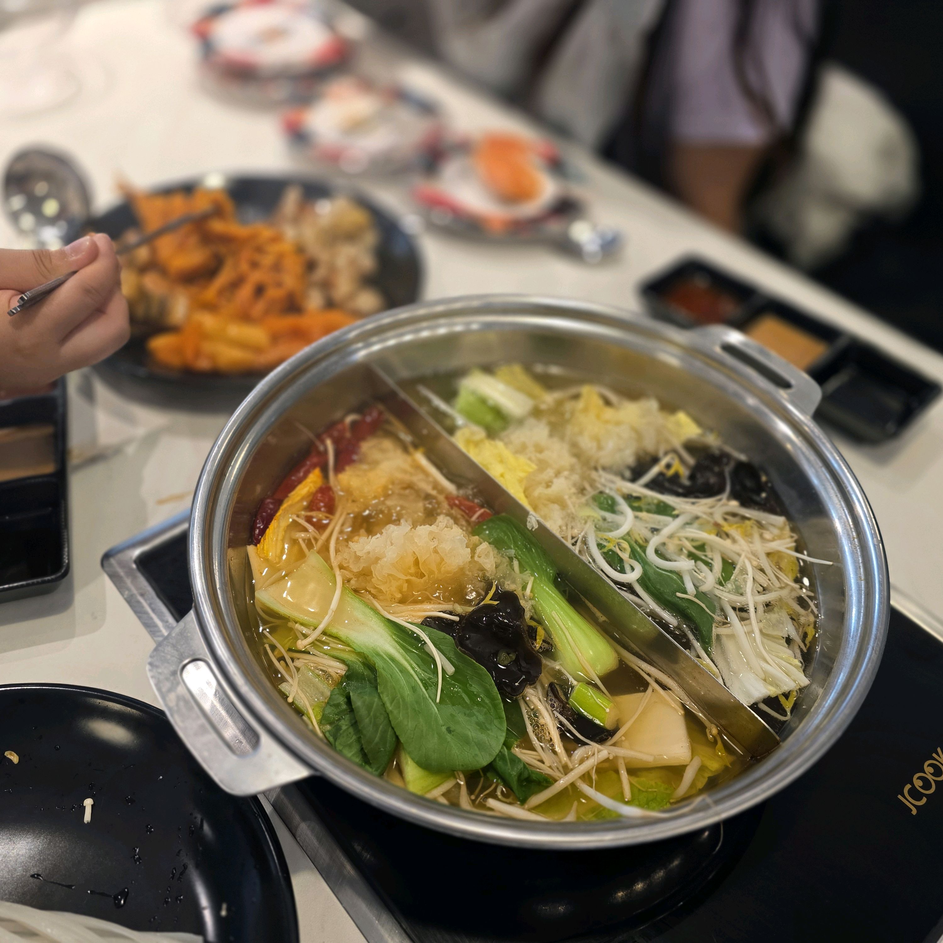 배터지게 먹고가요 회도 직접설어서 나오고 너무 맛나네요 - 부산 명지 맛집 샤브야키 부산명지점