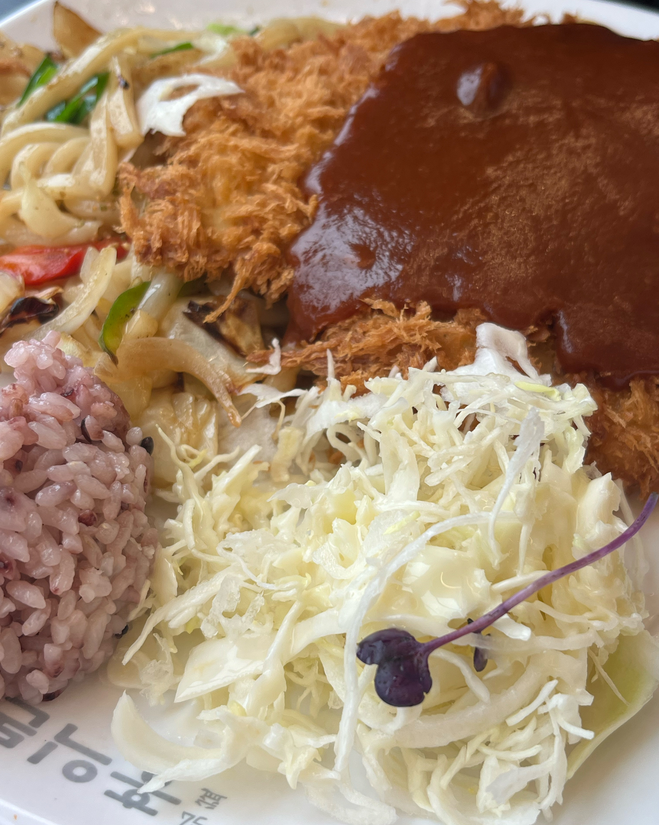 양이 많고 맛있어요❤️❤️ - 경주월드 근처 맛집 홍익돈까스 경주점