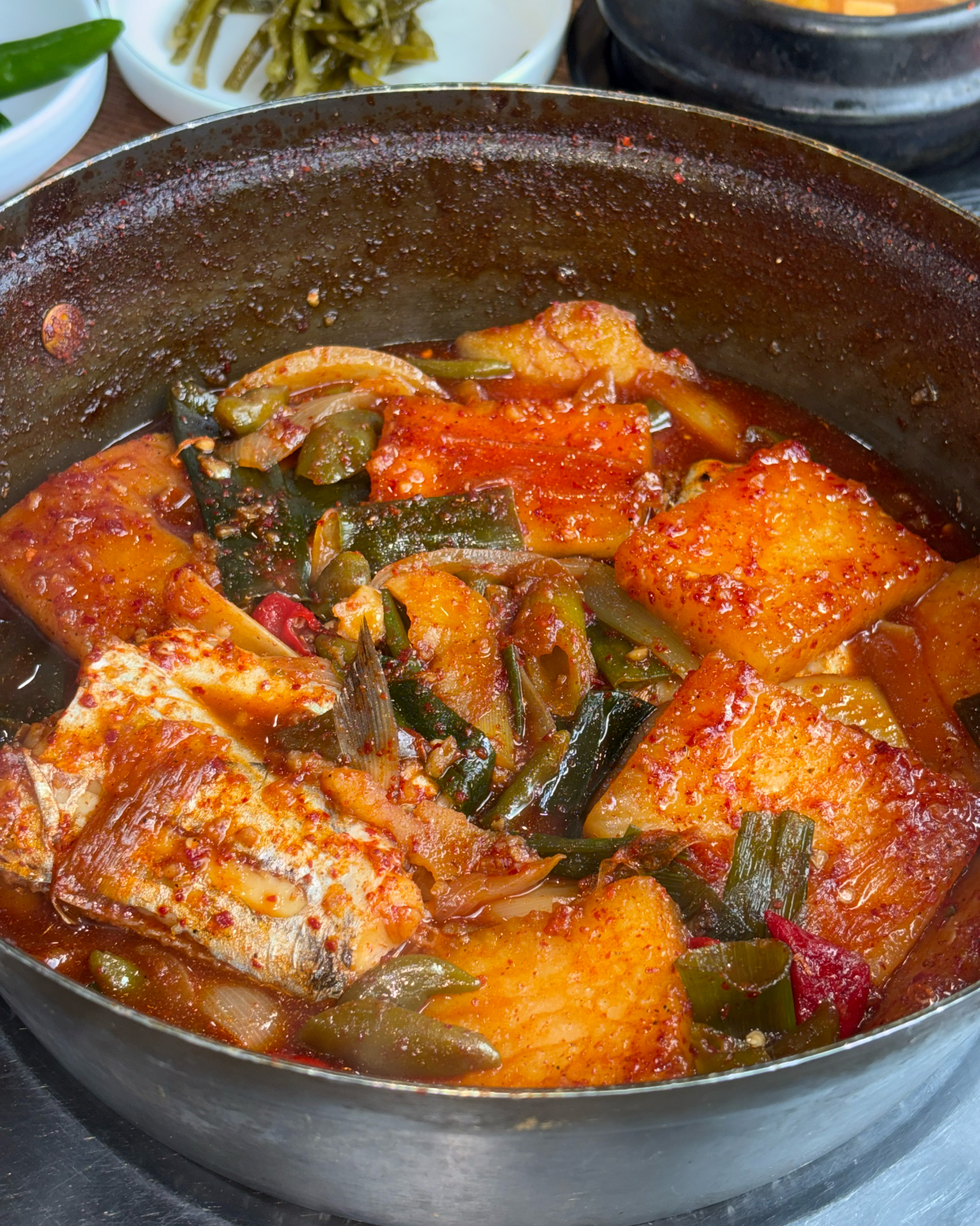 진짜맛있어요 양념최고 - 제주 맛집 고은물식당 제주산방산점