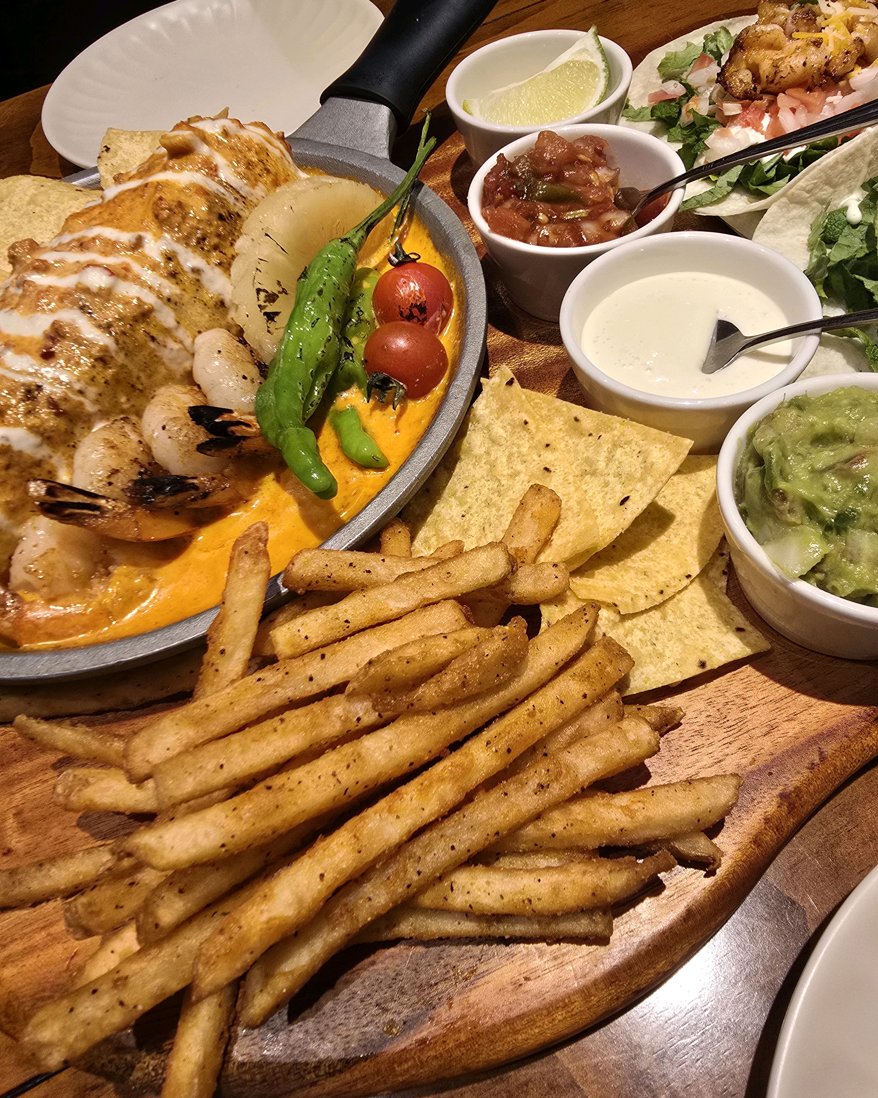 음식도 너무 맛있고 음료랑 조합이 너무 좋은거같아요!! 또 방문할거에요!!👍👍👍👍👍 - 상봉동 맛집 갓잇 상봉엔터식스점
