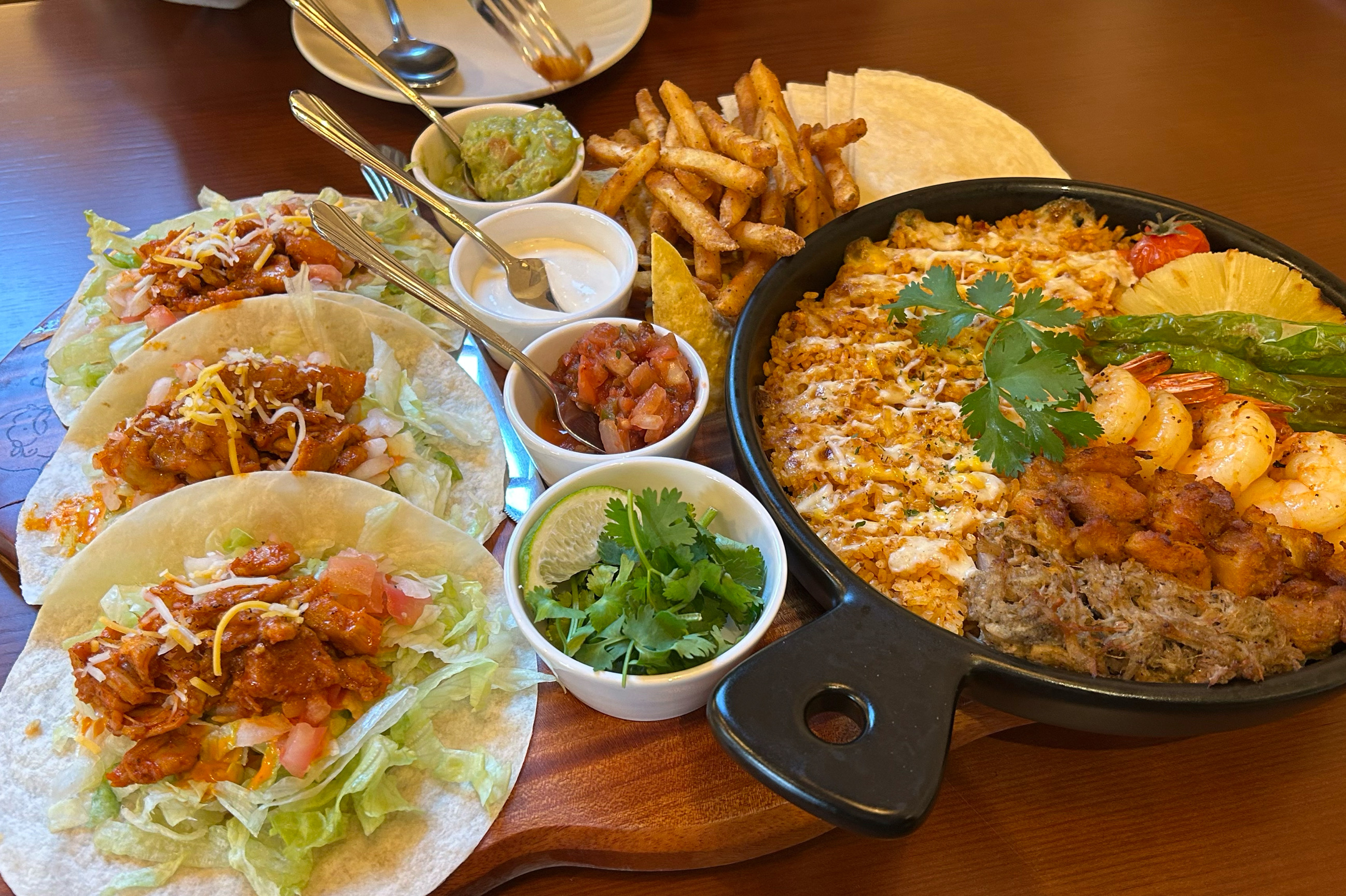 항상 다른 지역에 있어서 가보고 싶었는데 구래에 생겨서 와보니 너무 맛있고 좋아요 또 오고