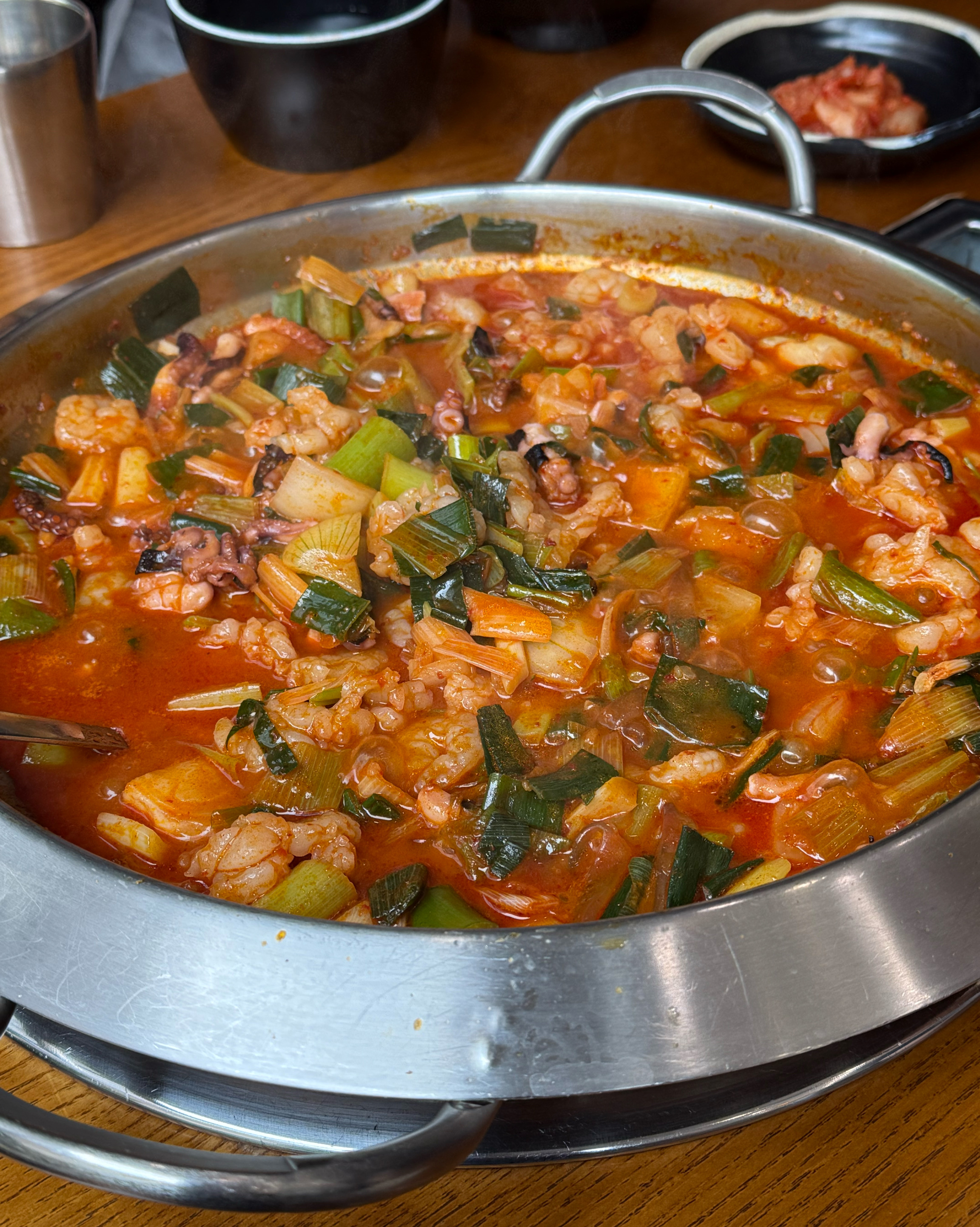 평소에 표현 많이 안하는 남동생이 맛있다고 극찬을 하네요😊 - 불당동 맛집 사위식당 불당점