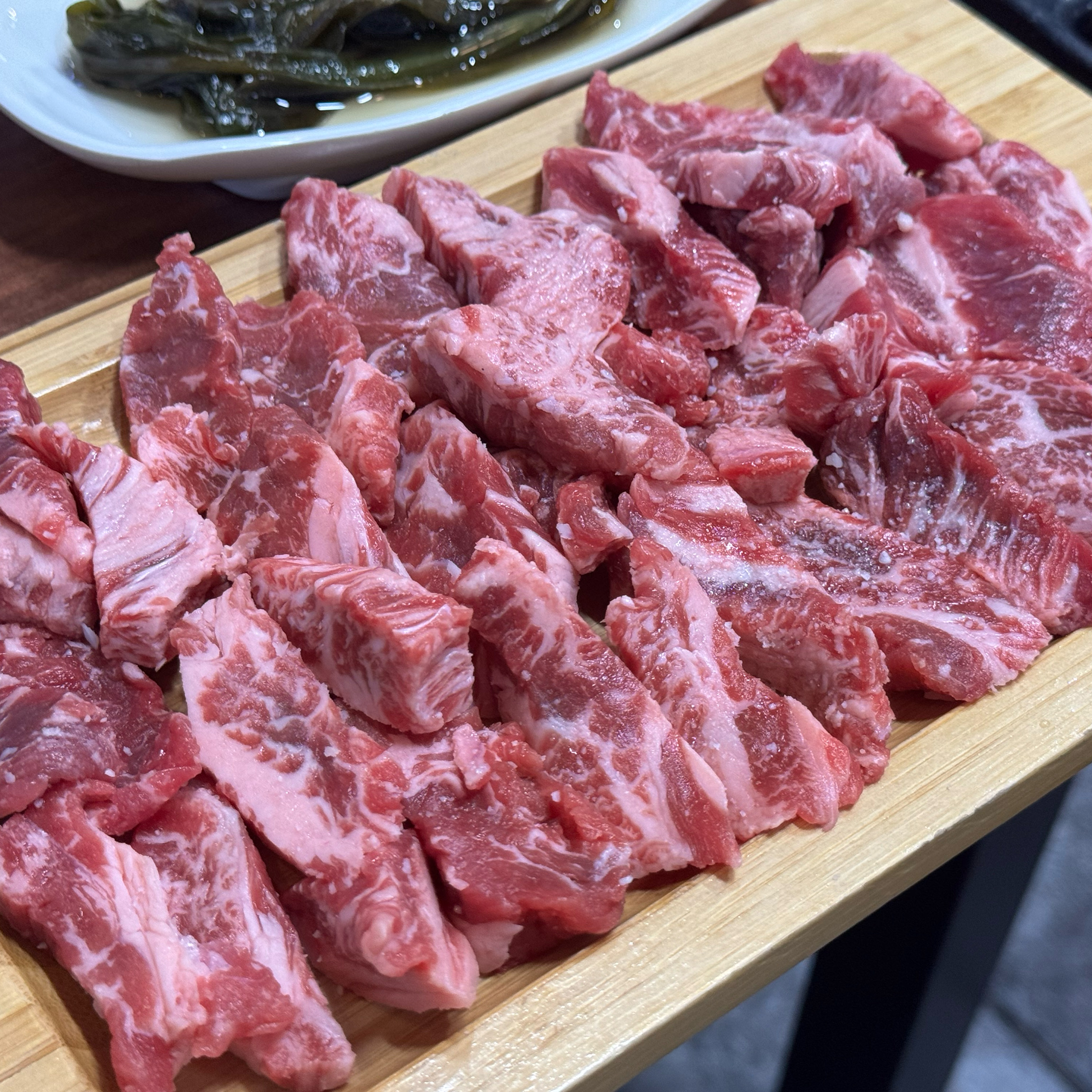 고기 가성비 짱 좋고 진짜 맛있어용 !!! - 대구 맛집 첫눈에 반했소