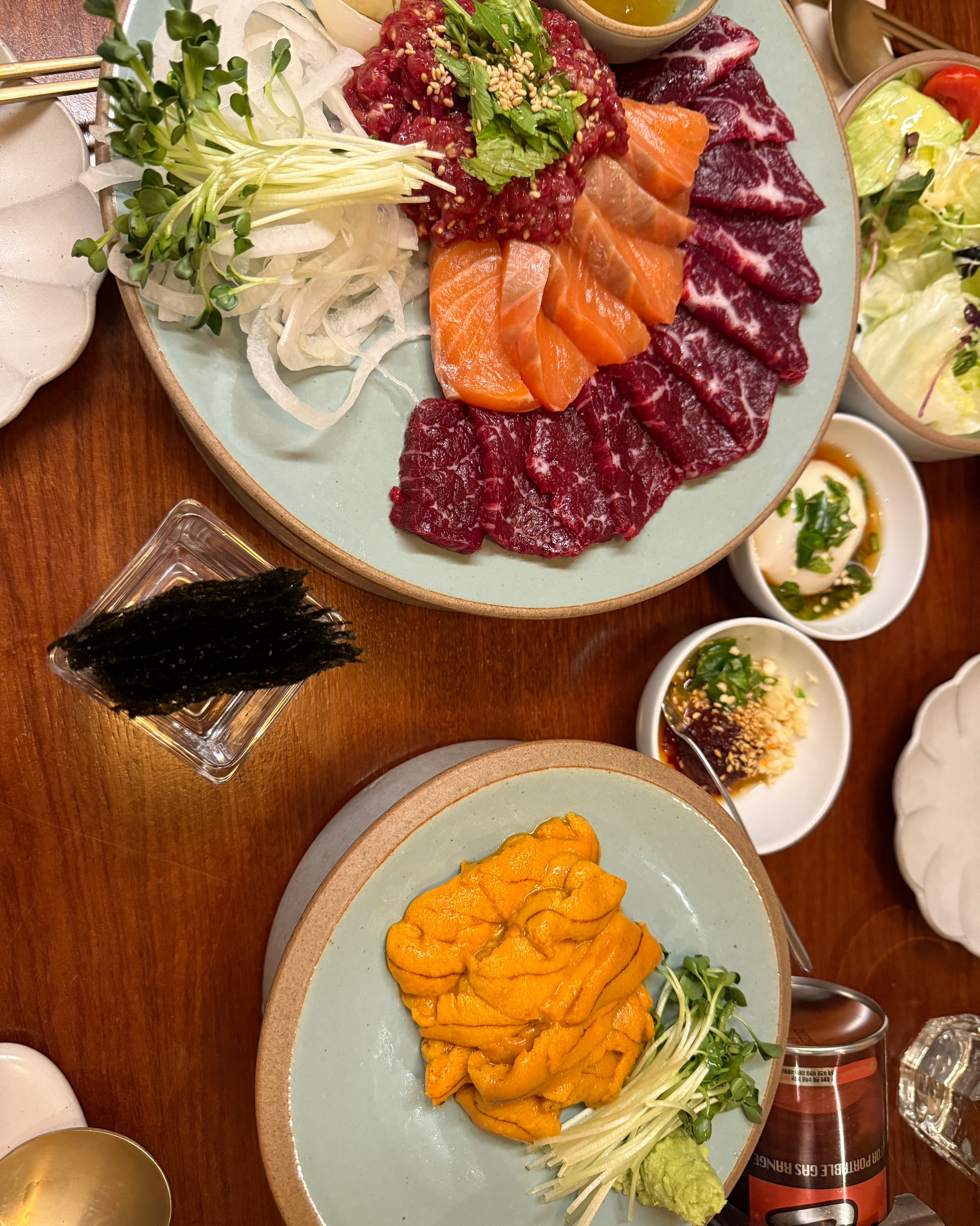 기분전환 하려고 왔는데 진짜 너무 맛있어요! 우니 추가 했는데 100g인데 양도 많고 기본