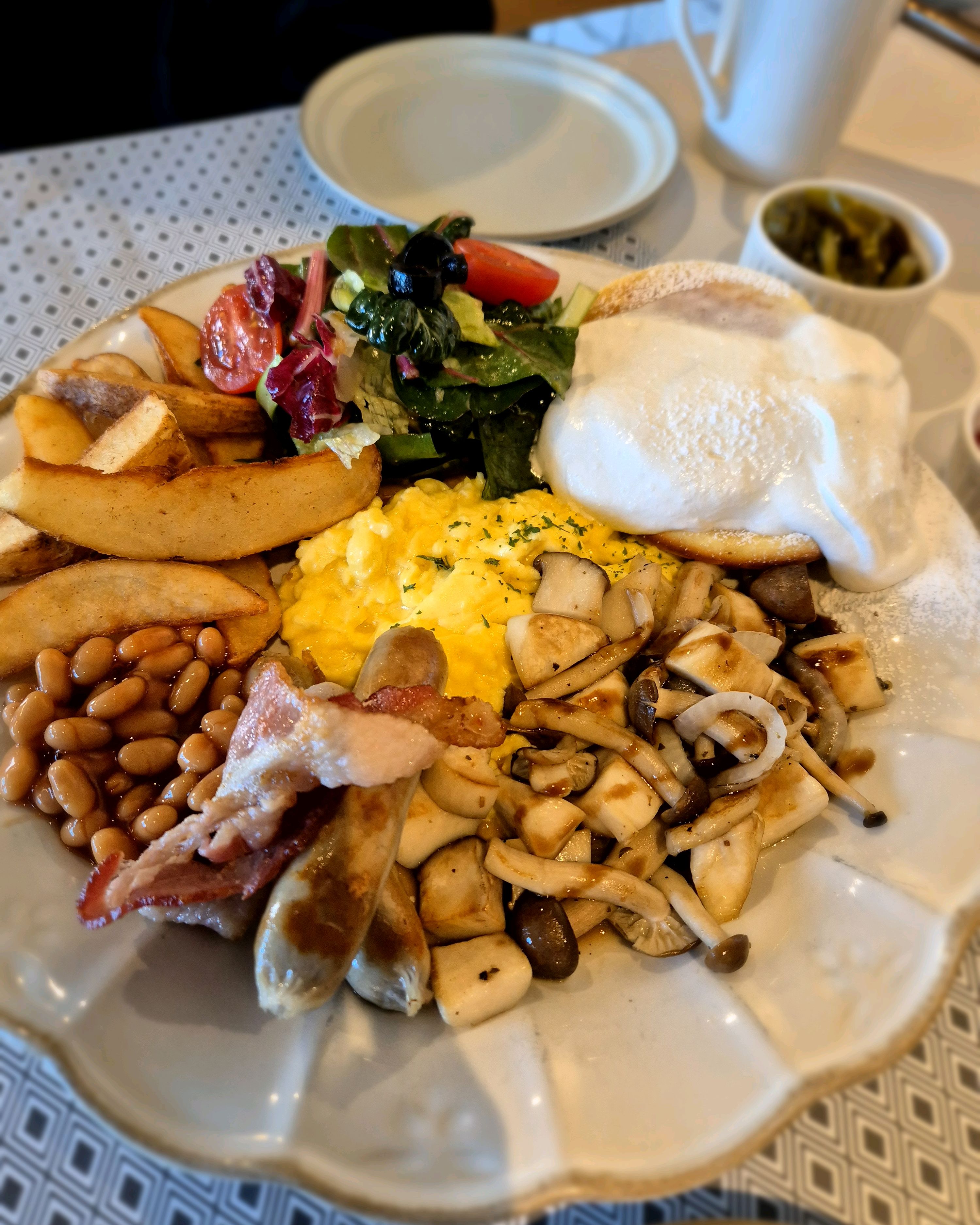 엄마모시고 왔어요^^ 음식도정갈하고 가격도괜찮네요.또올게요 - 대구 맛집 준브로수성못
