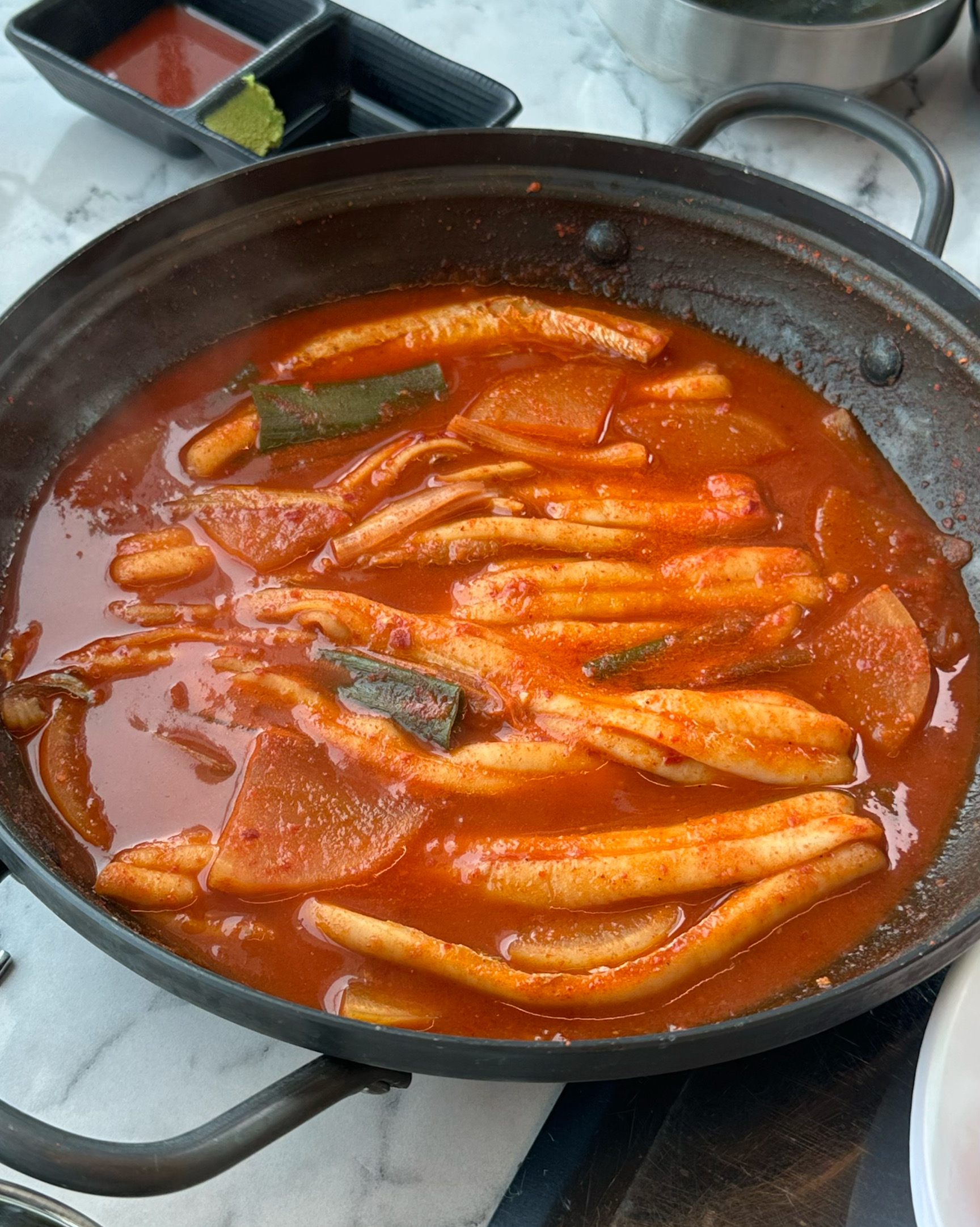 맛있어요 순살갈치랑 딱새우회 짱맛있습니당 - 제주 맛집 갈치의정석 제주공항점