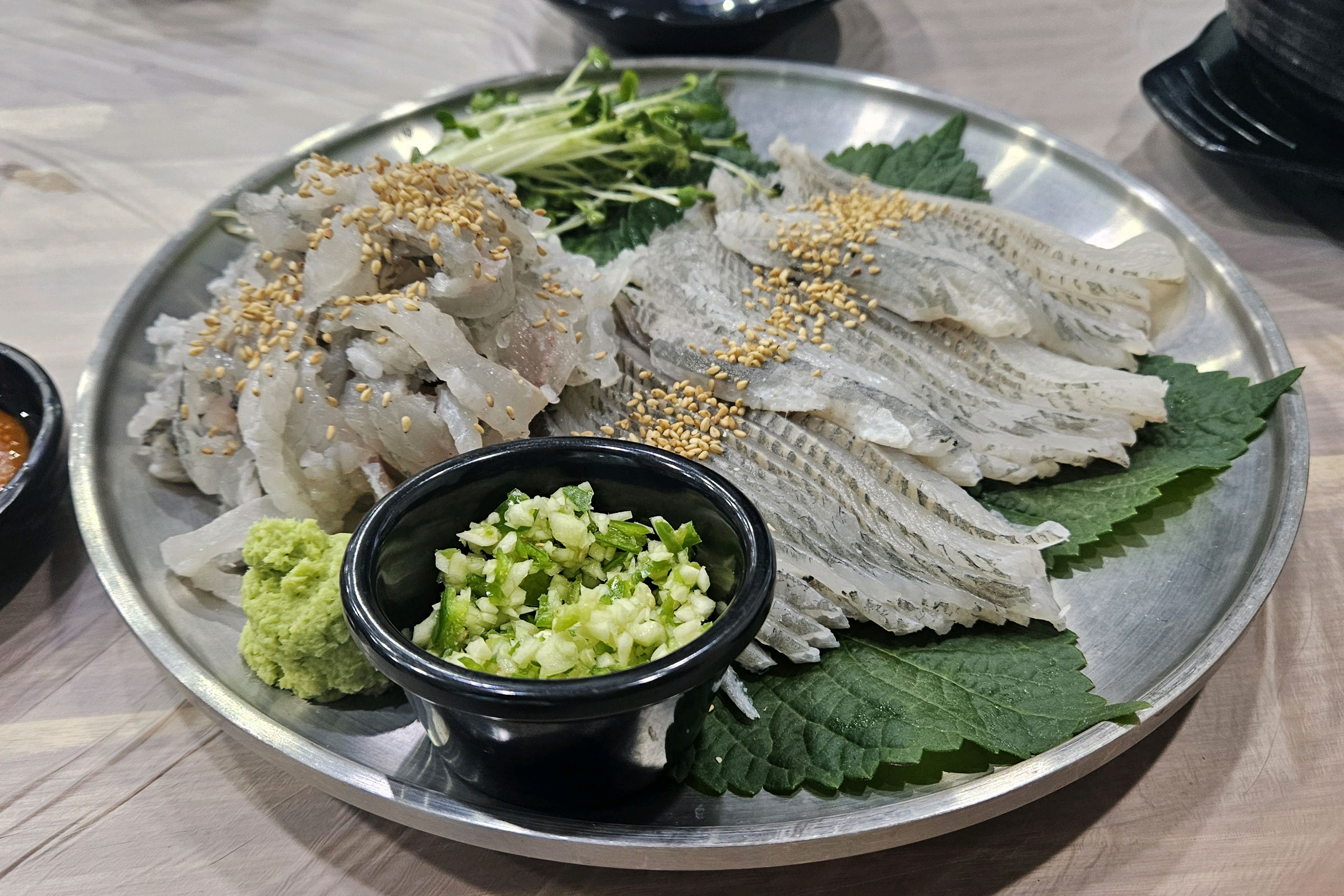 회무침만 먹다가 도다리세꼬시 주문했는데 너무 맛있어요~도다리세꼬시 추천합니다! - 불당동 맛집 한성막횟집 불당점