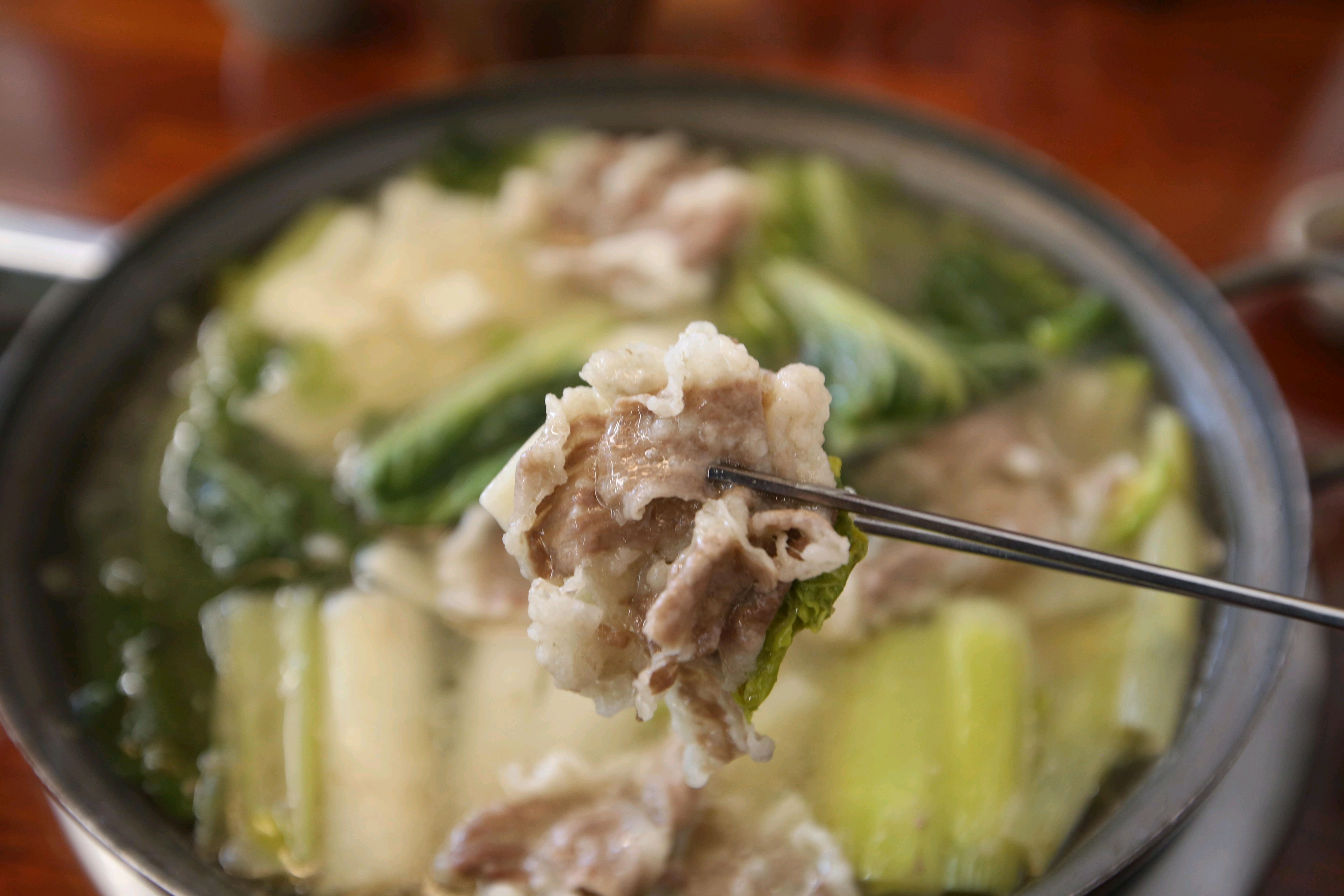맛있고 깔끔해서 좋았어요 백합칼국수가 정말 맛있었는데 국물이 깔끔하면서도 시원했어요 - 인천 맛집 우이며녹 송도본점