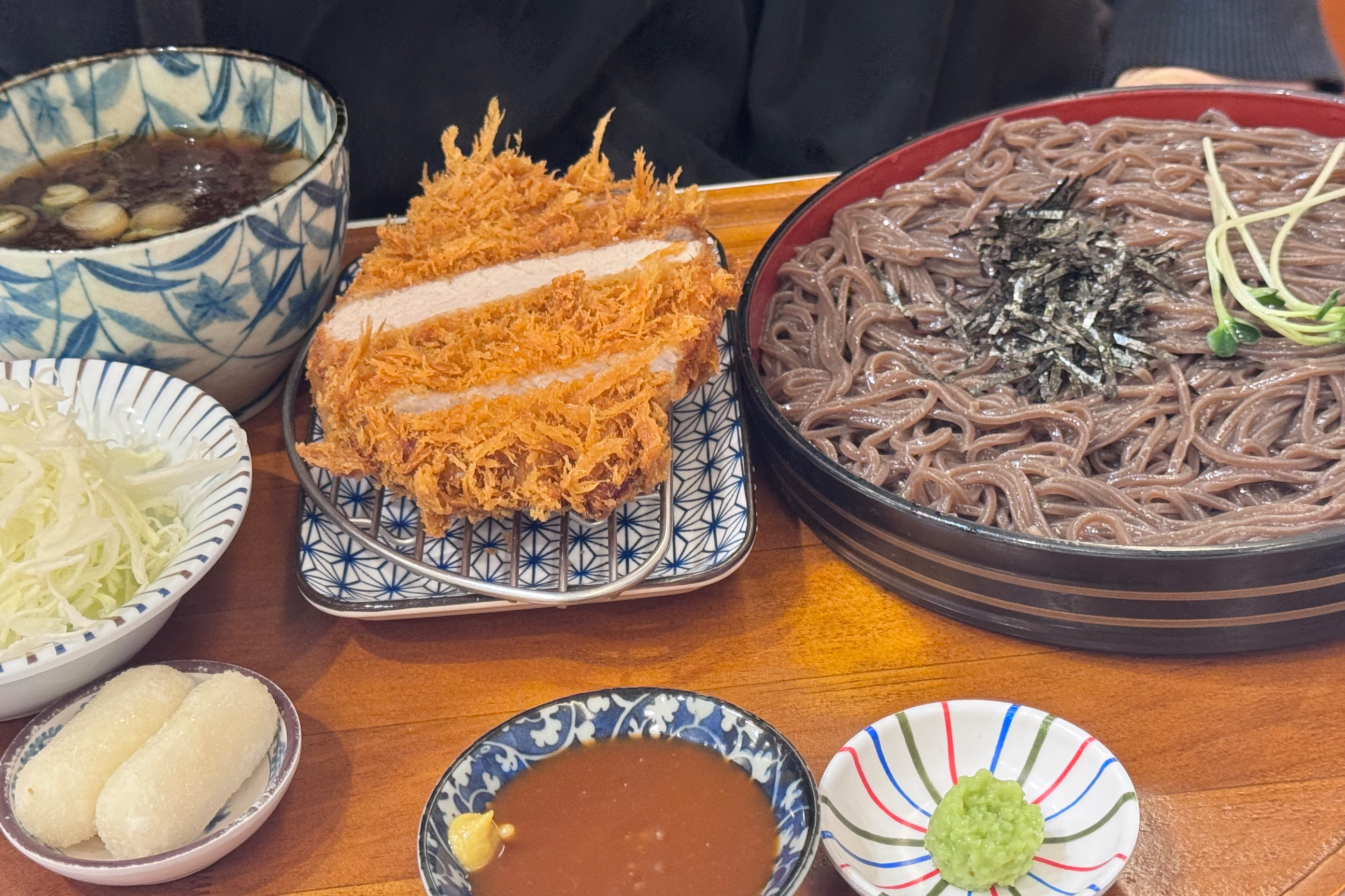 너무 양도 많고 맛있어요! - 부천 중동 맛집 백소정 부천중동점