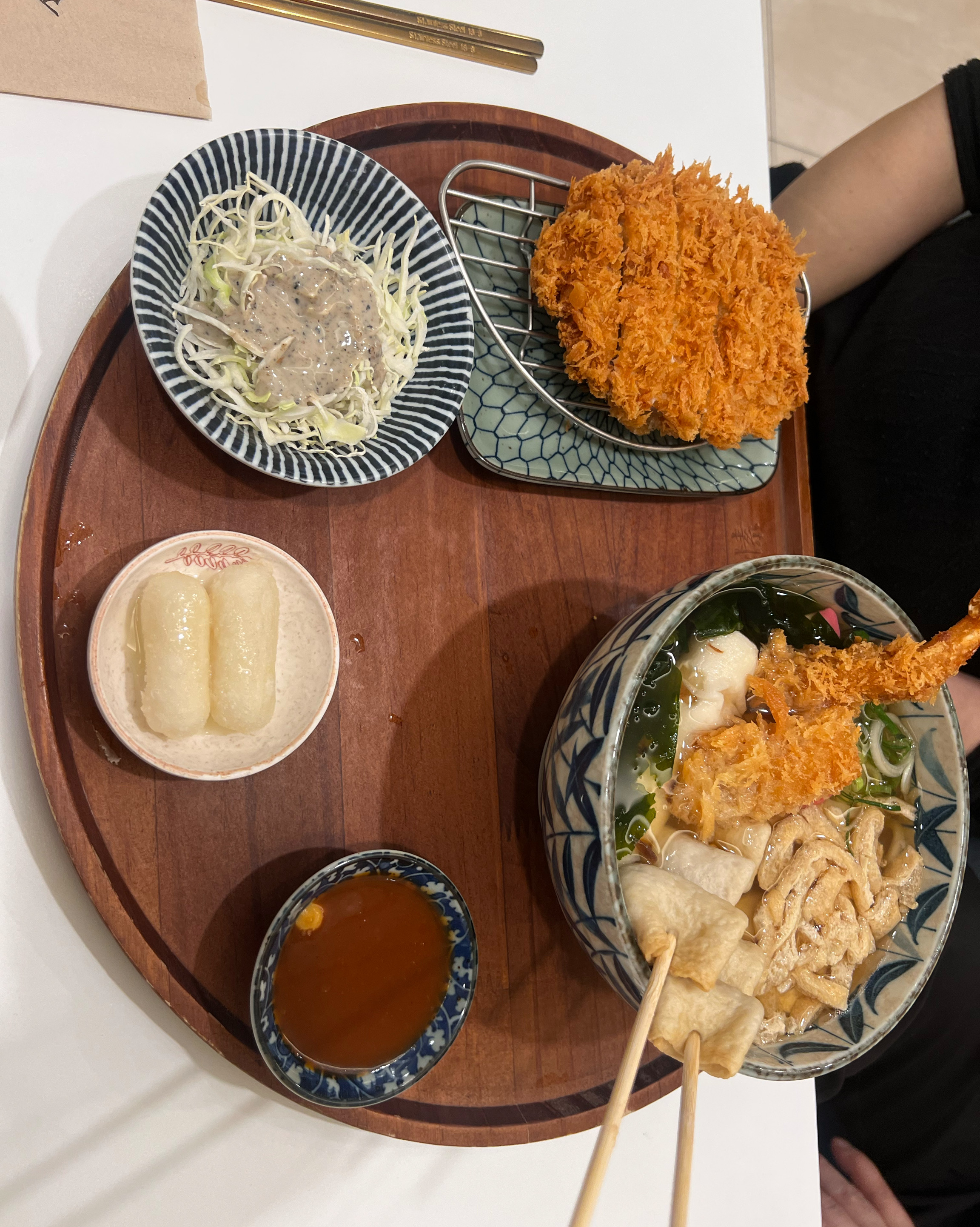 어버이날 맞이해서 왓는데 매장깨끗하고 부모님께서 맛있게 잘 드셨어요~ 분위기좋고 외식하는걸