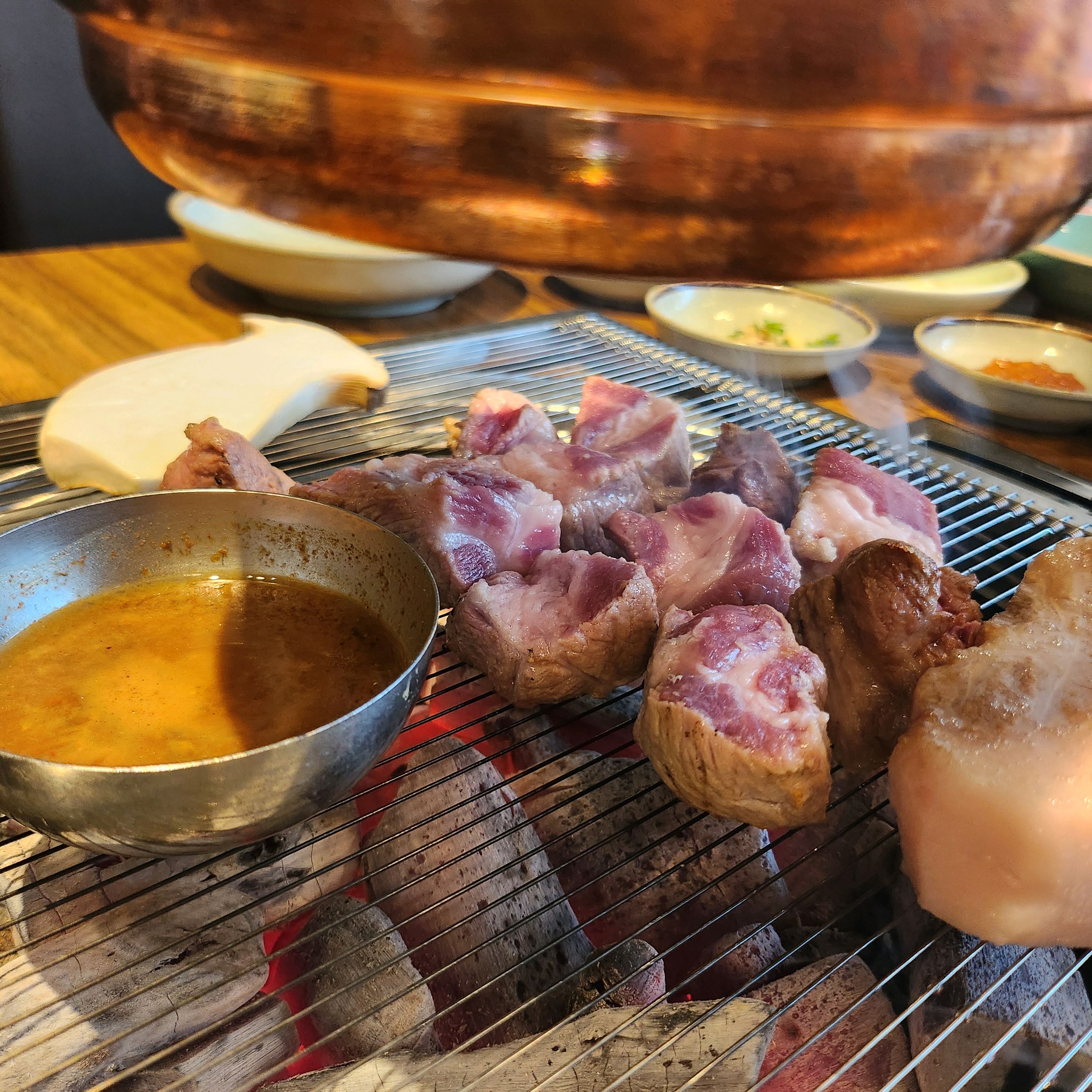 직원분이 직접 고기 구워주시니 아기랑 밥먹으러 오기 너무 좋네요! 고기도 너무 맛나요!!