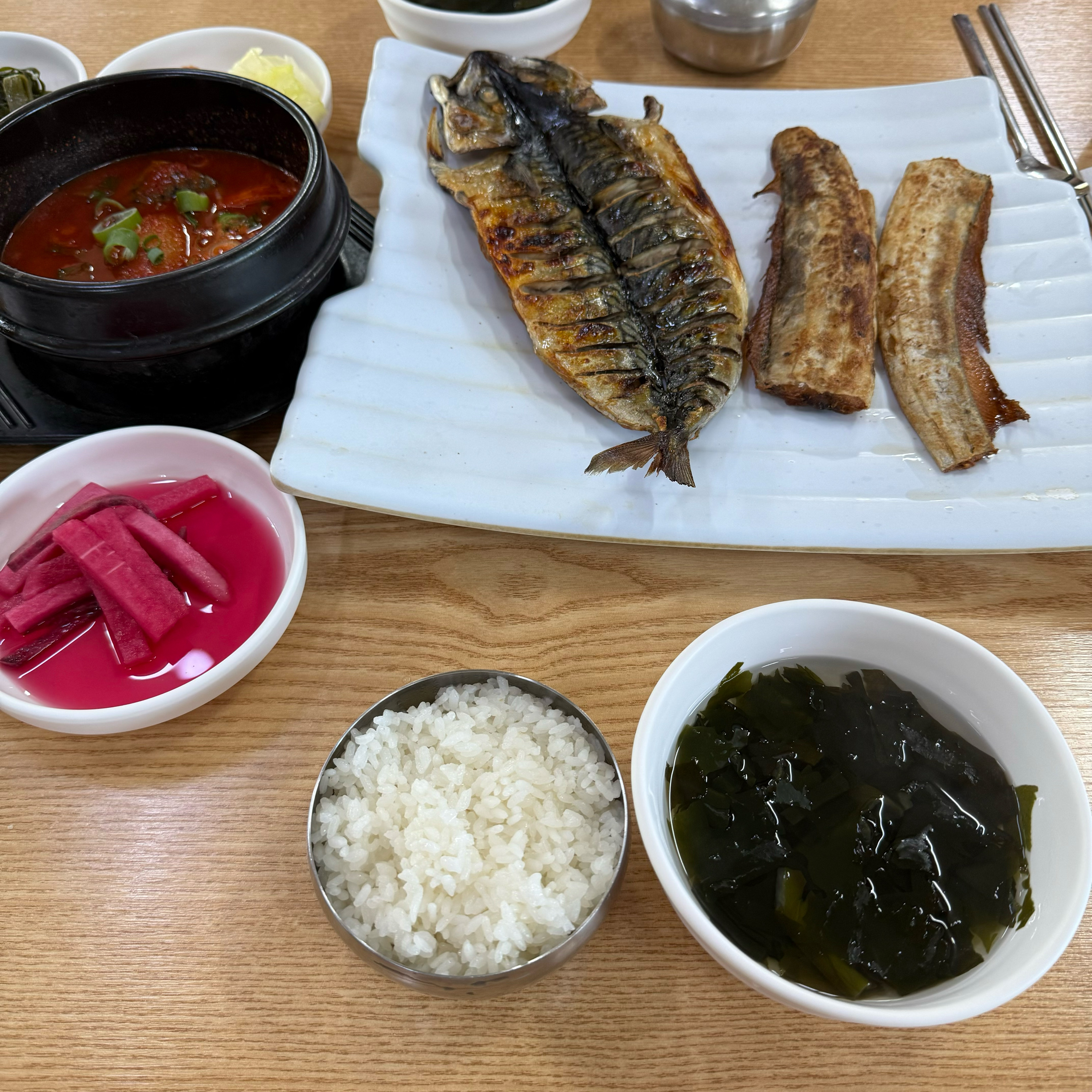 생선구이 정식 강추합니다!! 맛있어요:) - 제주 맛집 올레마당 제주산방산점