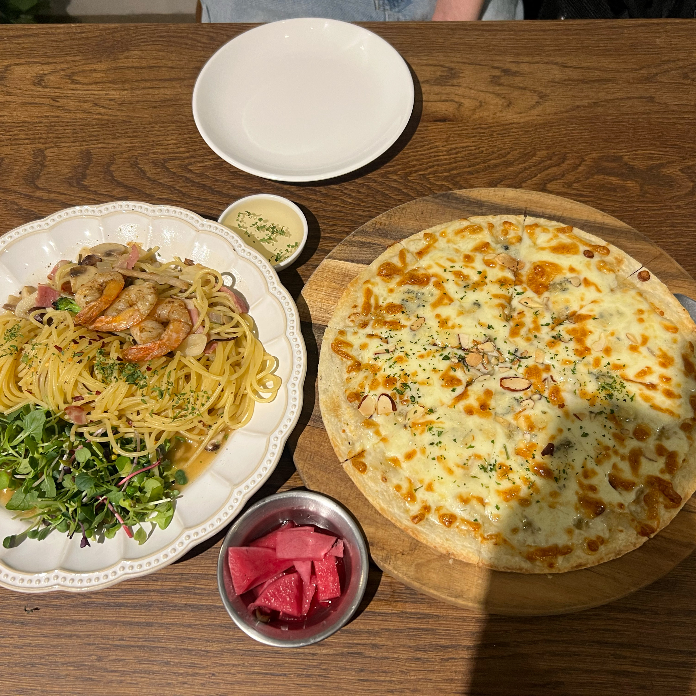 인테리어 멋지고 빨리 나오고 맛도 좋아요~~ - 인천 맛집 퍼플패치 카페 & 브런치 펍