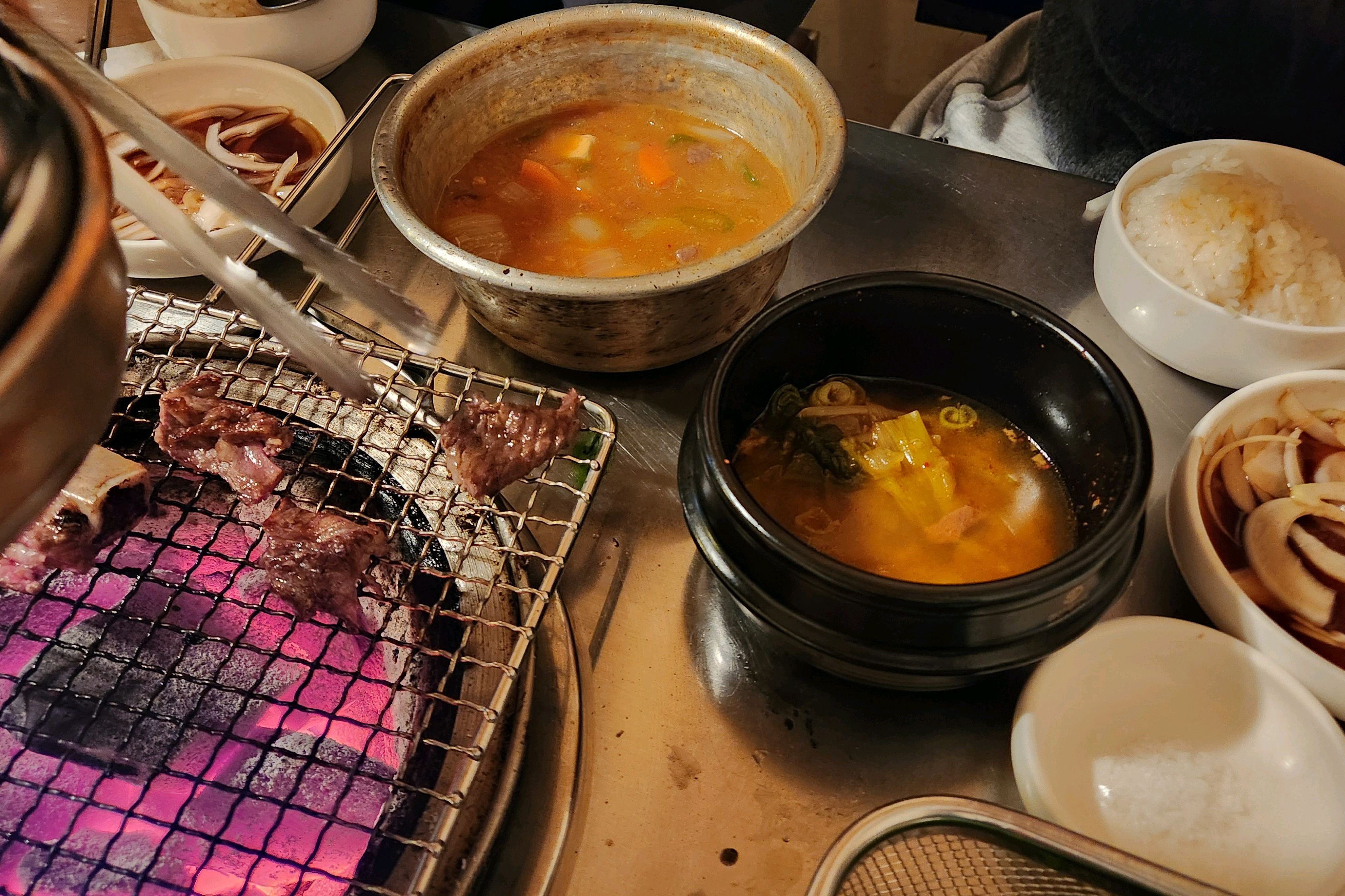 솔직히 처음에는 너무 비싼 거 아닌가 싶었는데 - 제주 맛집 명호마농갈비 연동본점