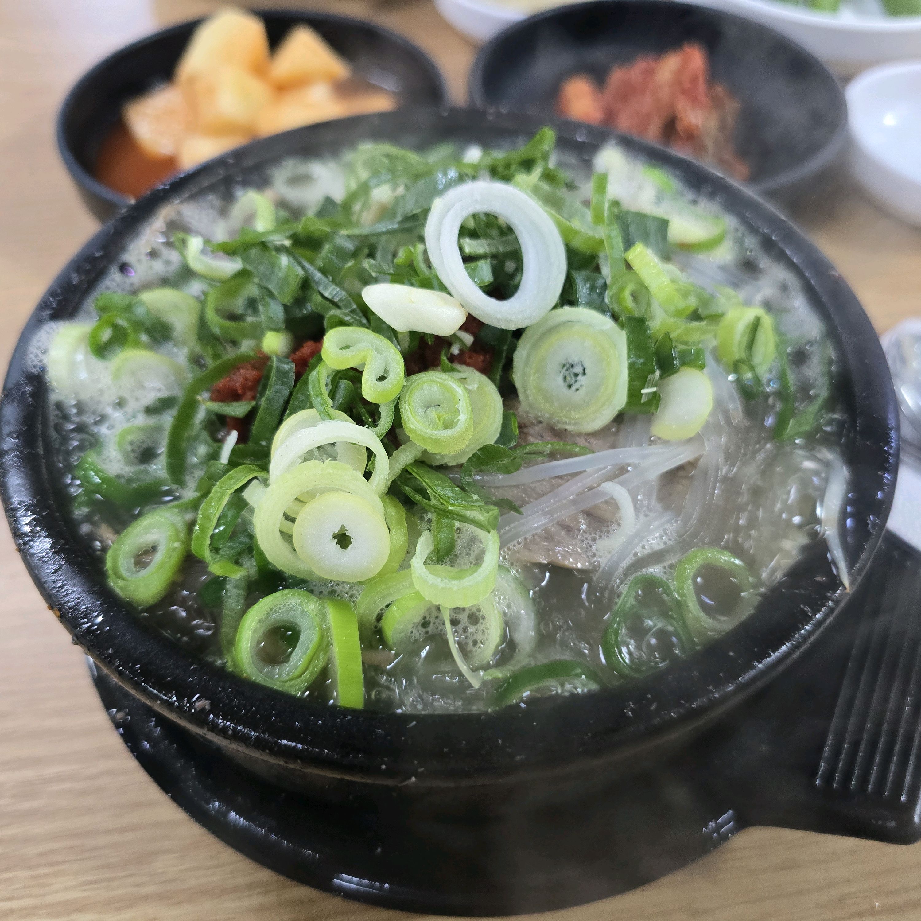 단일메뉴라 입장하면 음식 빨리나오고 친절하십니다 - 제주 맛집 은희네해장국