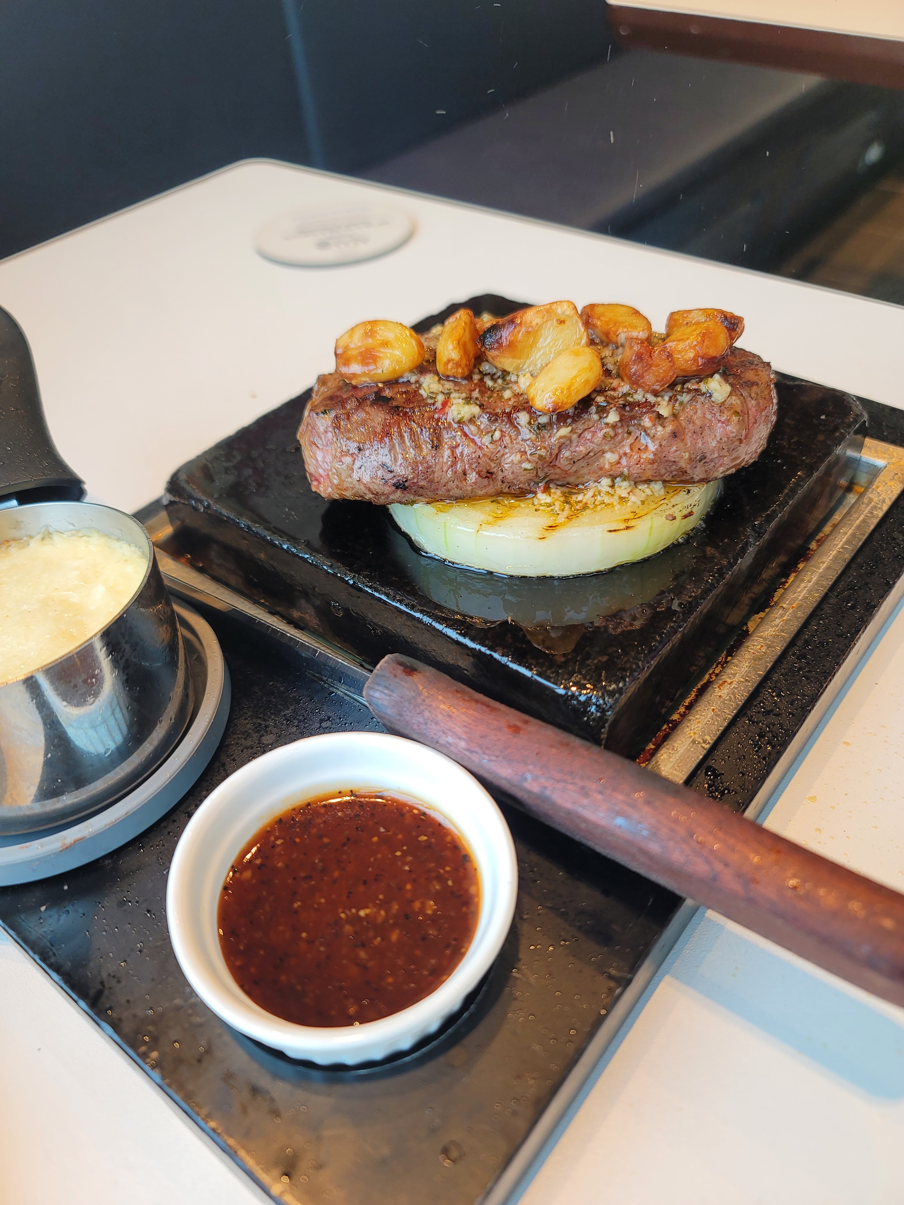 맛있게 잘먹었어요~ - 가락 맛집 애슐리퀸즈 가락몰점