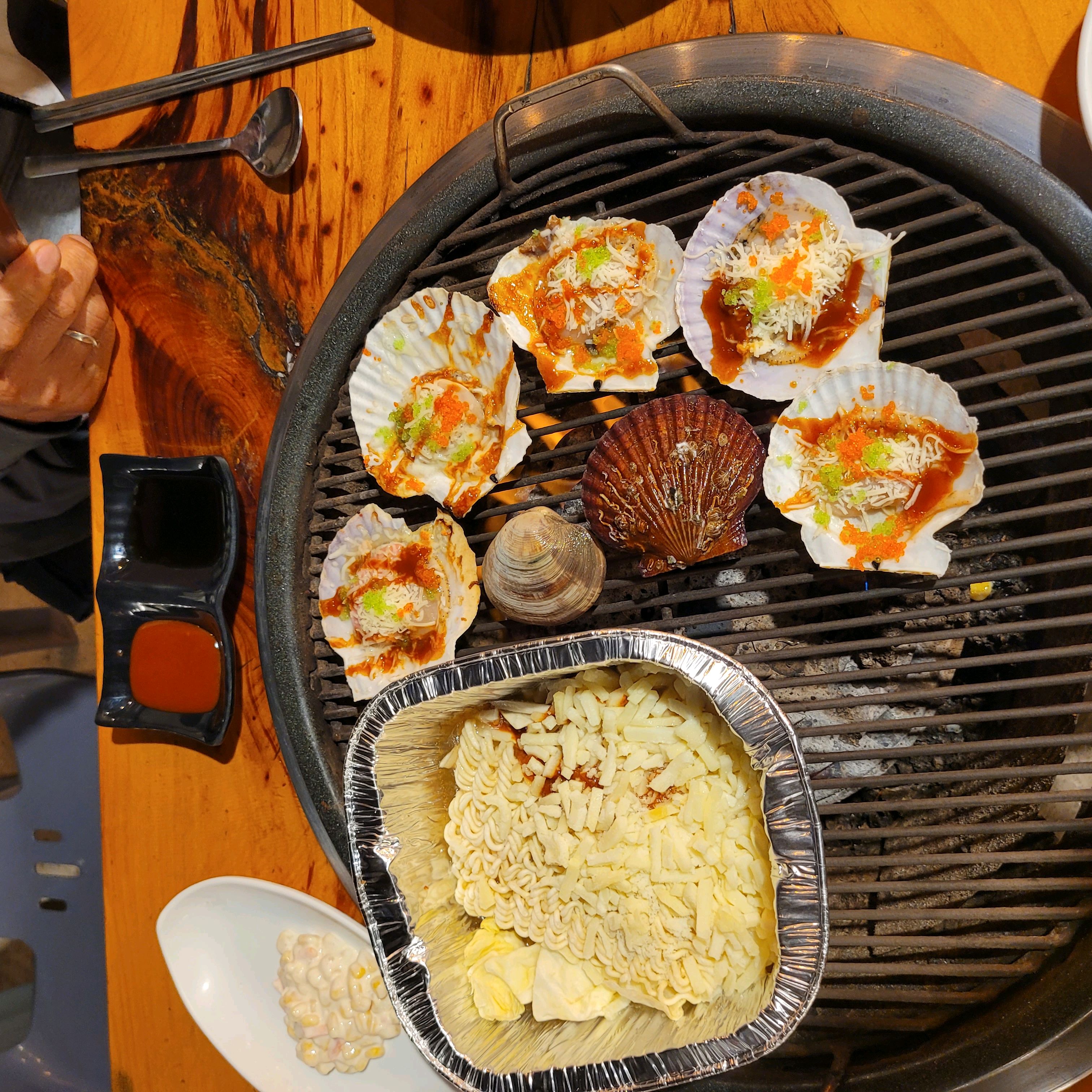 바다를 품은 조개구이 뷰맛집!!!! 가족, 친구, 단체모임도 가능해서 너무 좋네요~~ - 인천 맛집 마시안 어부집