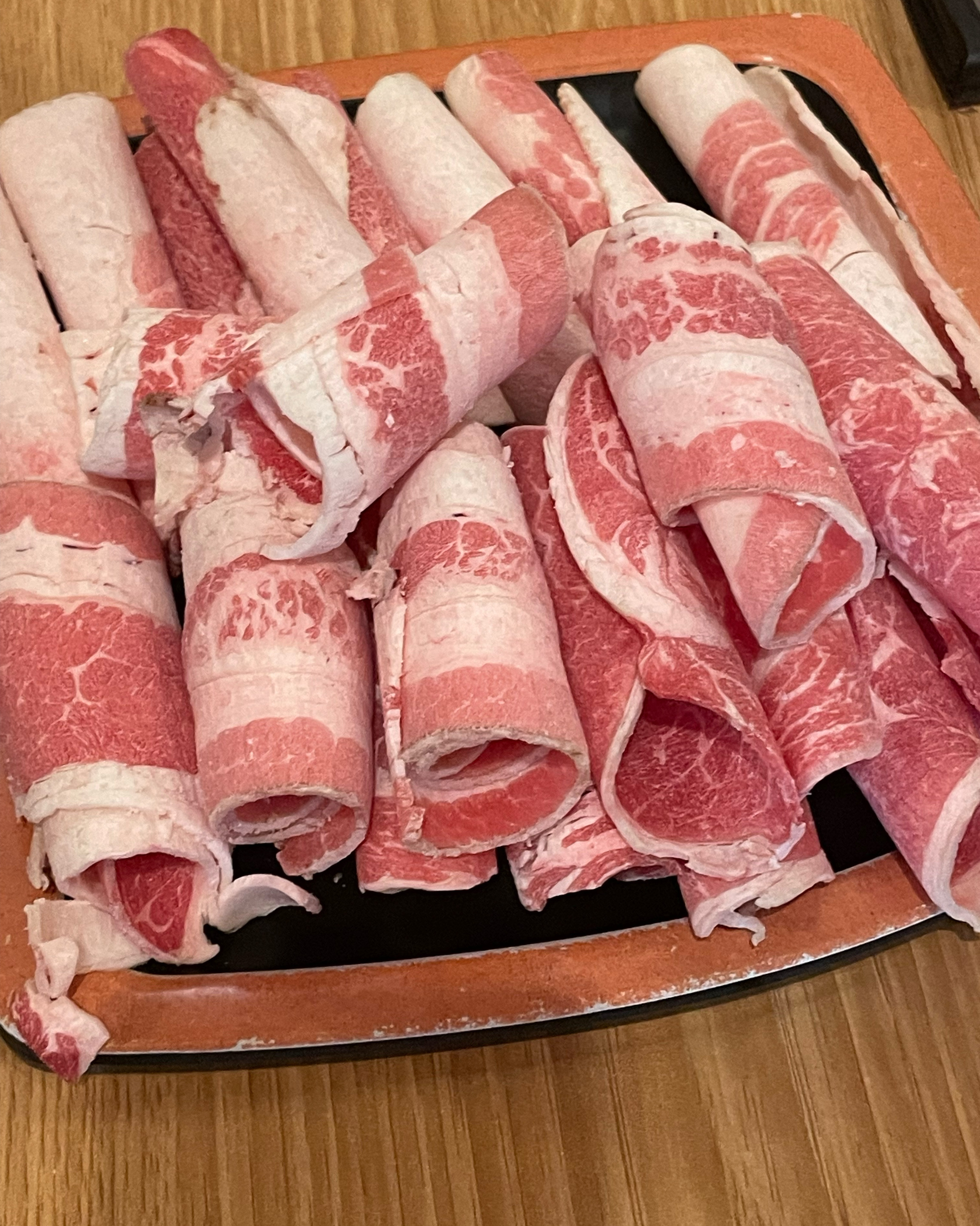 꽃갈비는 맛있었는데 차돌 지방이 너무 많아서 아쉬웠어요. 그래도 잘 먹고 갑니다~ - 불당동 맛집 이차돌 천안불당점