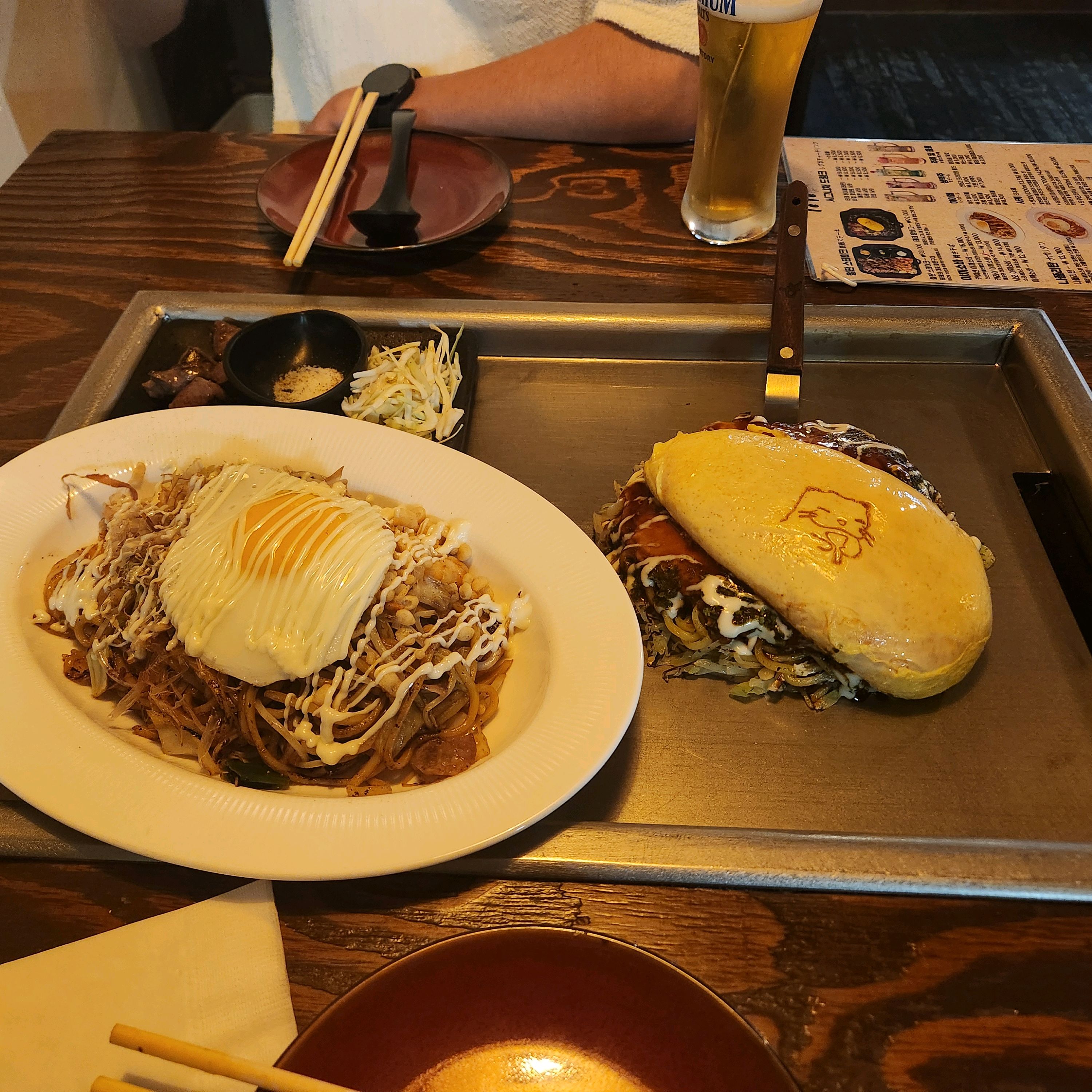 진짜 맛있어요 생맥주랑 너무 잘어울리고 오꼬노미야끼, 야끼소바 다 맛있습니다!! - 대전 맛집 테테