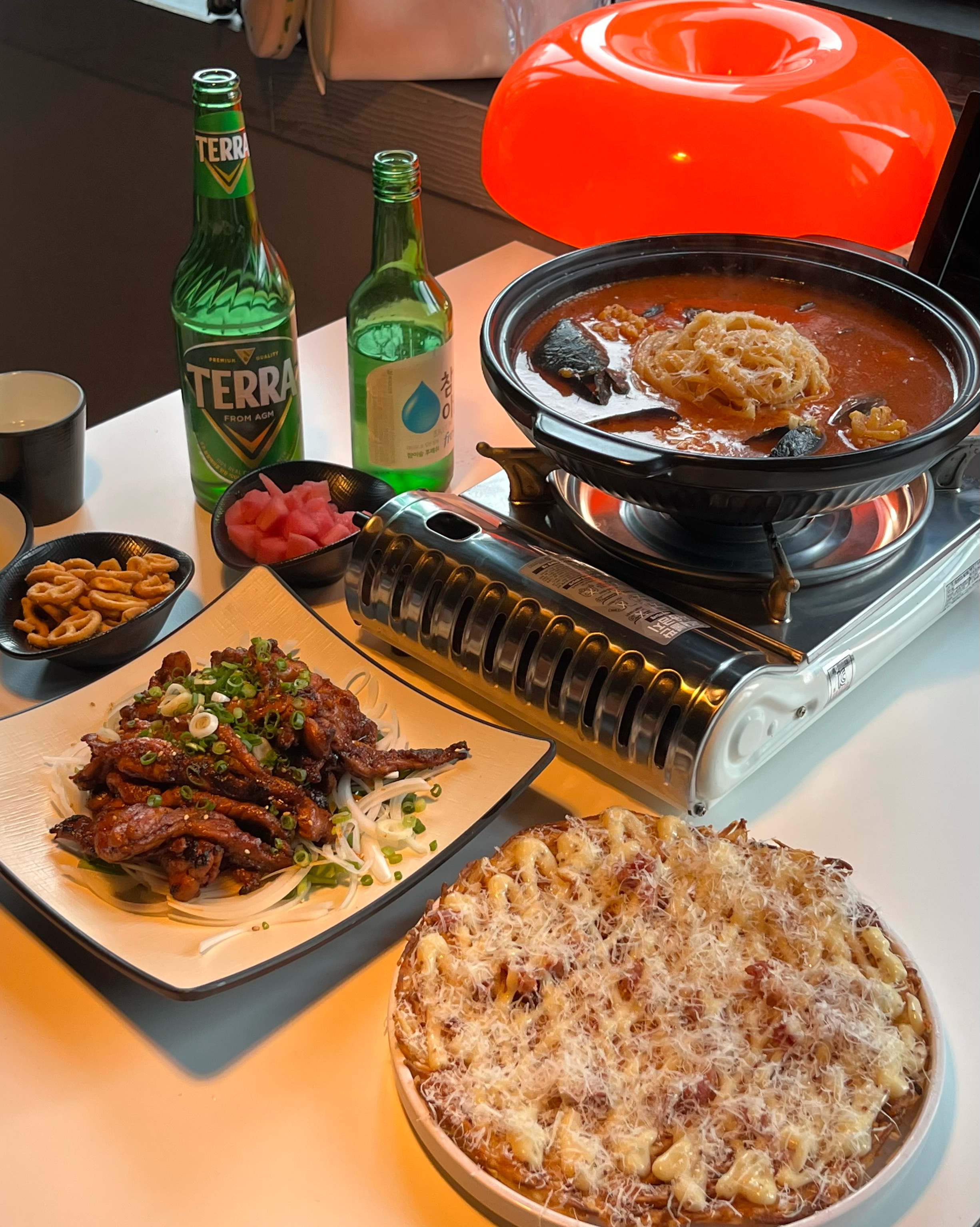 내부 분위기도 좋고 안주도 빠짐없이 맛있어요 - 구월동 맛집 오늘도취하는원숭이
