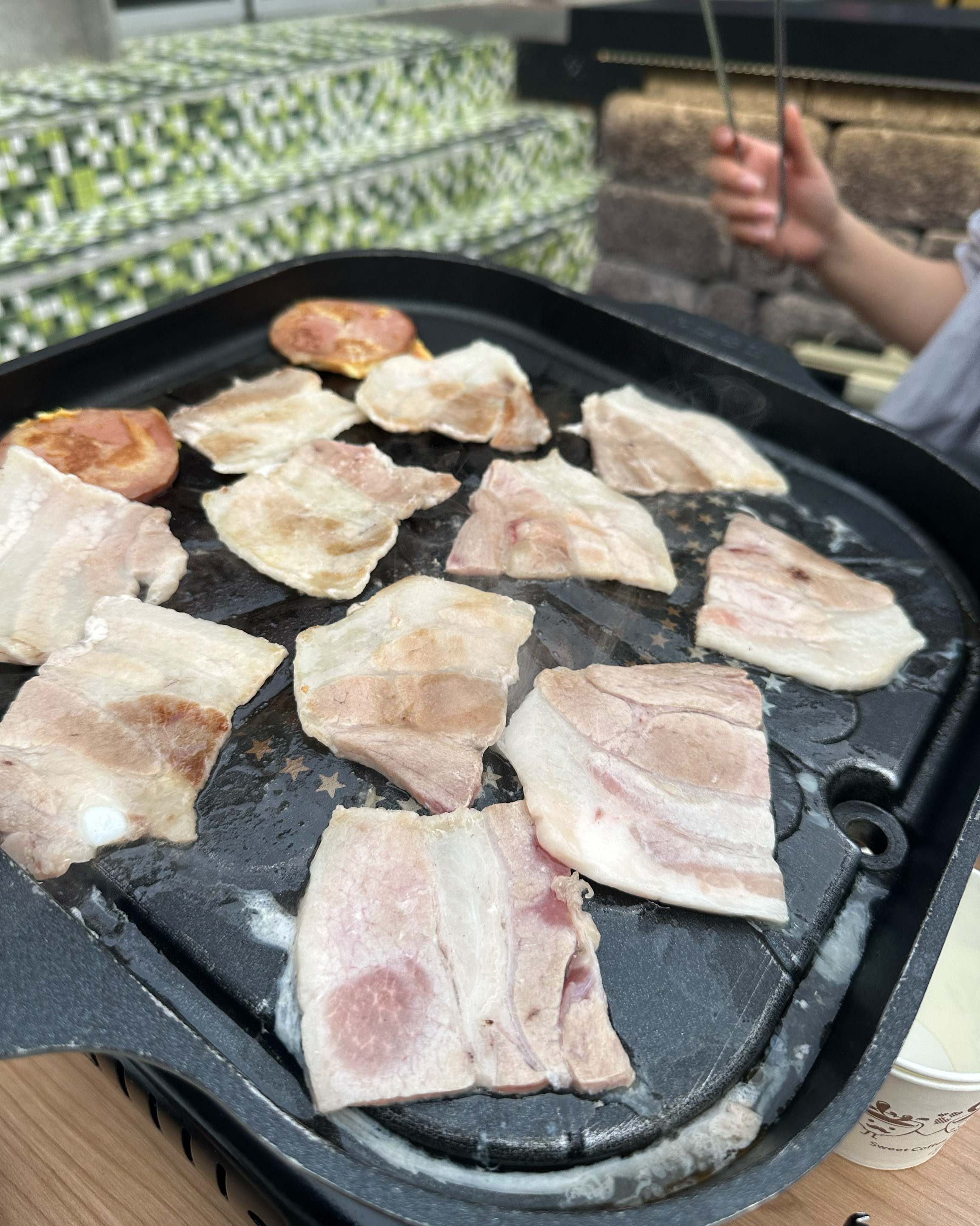 야외분위기 너무 좋아요 고기랑 같이 먹기 너무 좋은 반찬이 나와서 반찬도 너무 맛나게먹었어