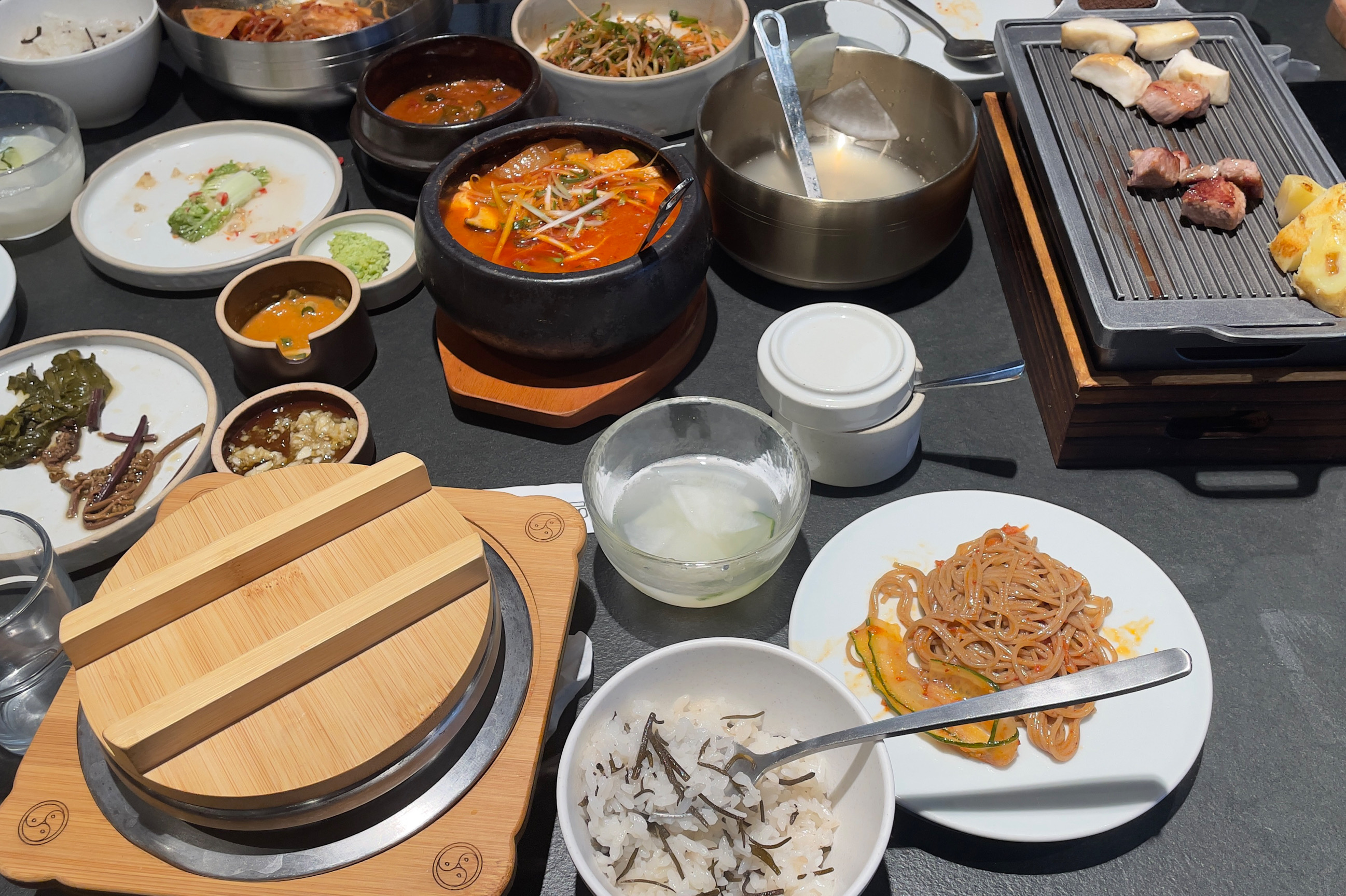 영알남 이벤트 덕에 좋은 경험하고 갑니다. 부모님과 아이 데리고 갔는데 고기도 구워서 주셔