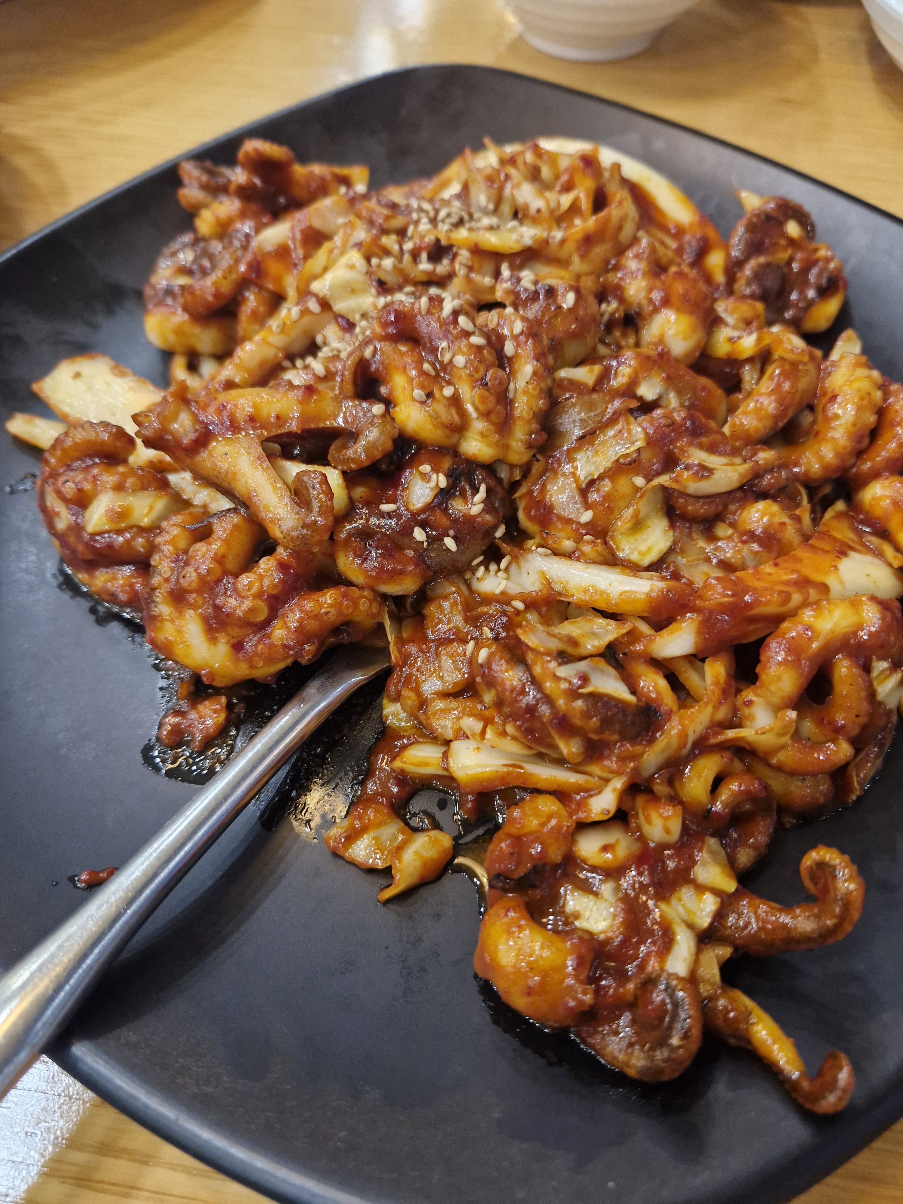 지난번에 왔을때 너무 맛있게 먹었던 기억이 있어서 또 방문했어요~~가게도 깔끔하고 음식도