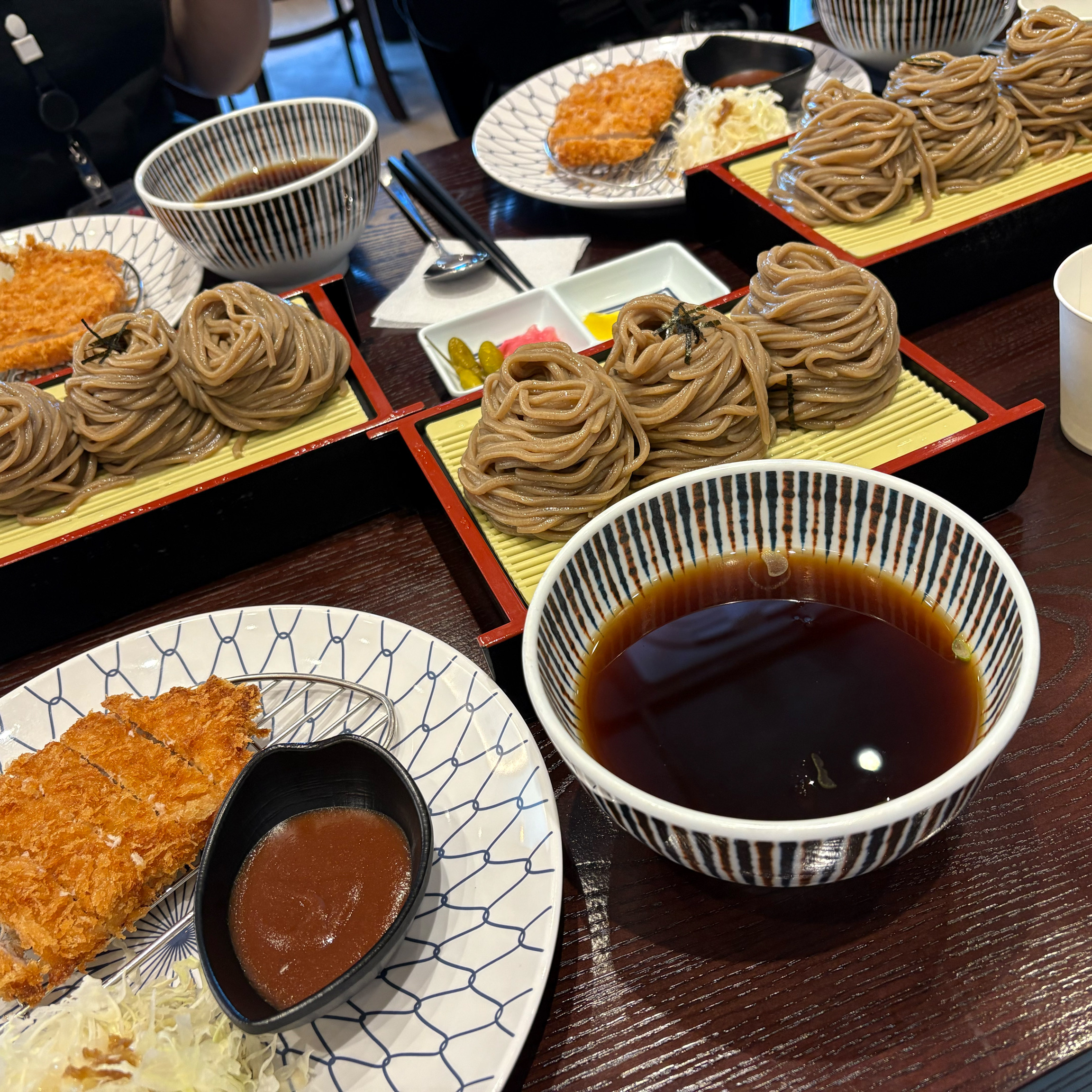 자주 오는 곳인데 소바랑 돈까스랑 너무 맛있어요! 여름에 애용합니다 ㅎㅎ - 광주 송정동 맛집 삼동소바 광주시청점