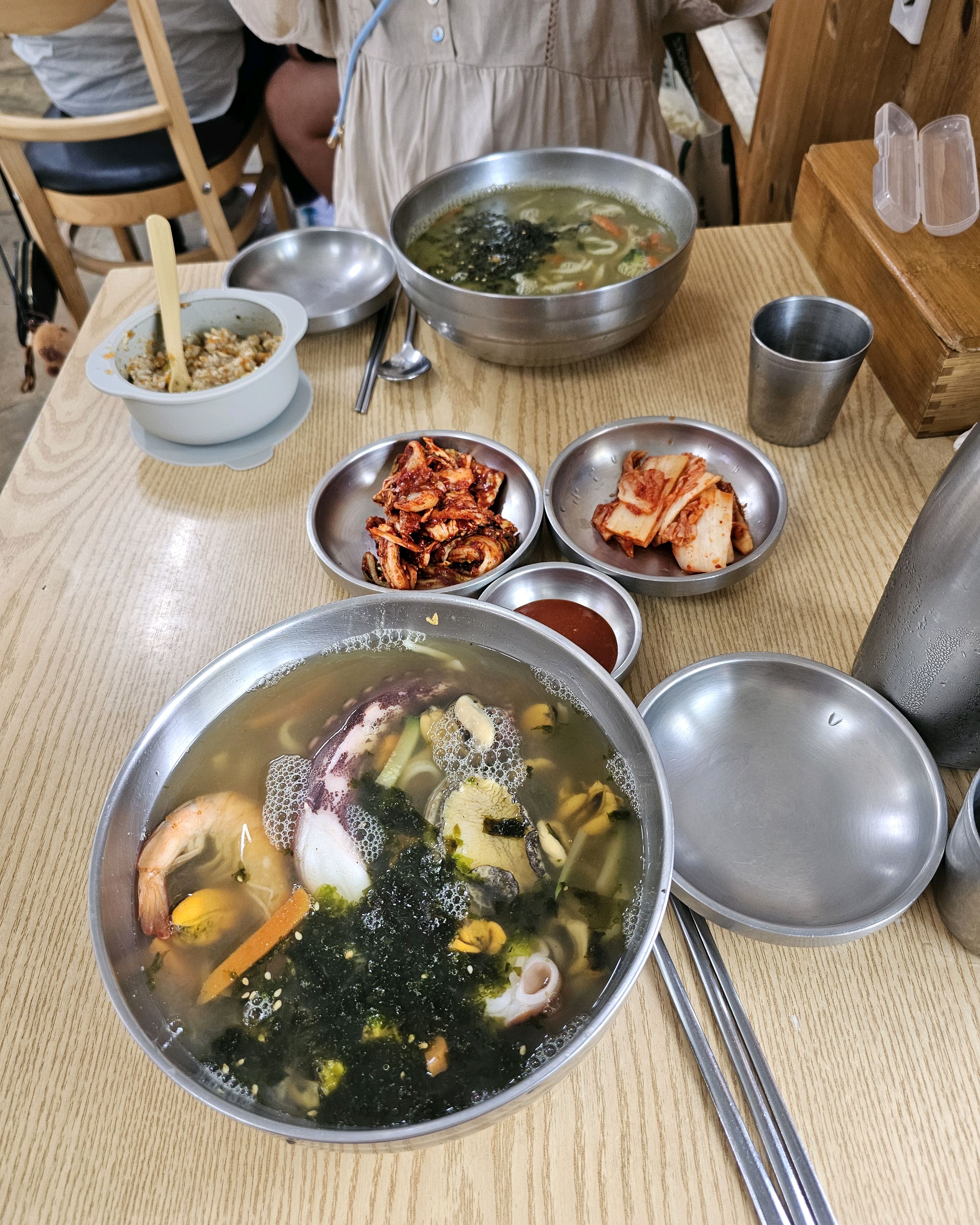 신선해보고이고 맛있습니다~~! - 제주 맛집 협재칼국수