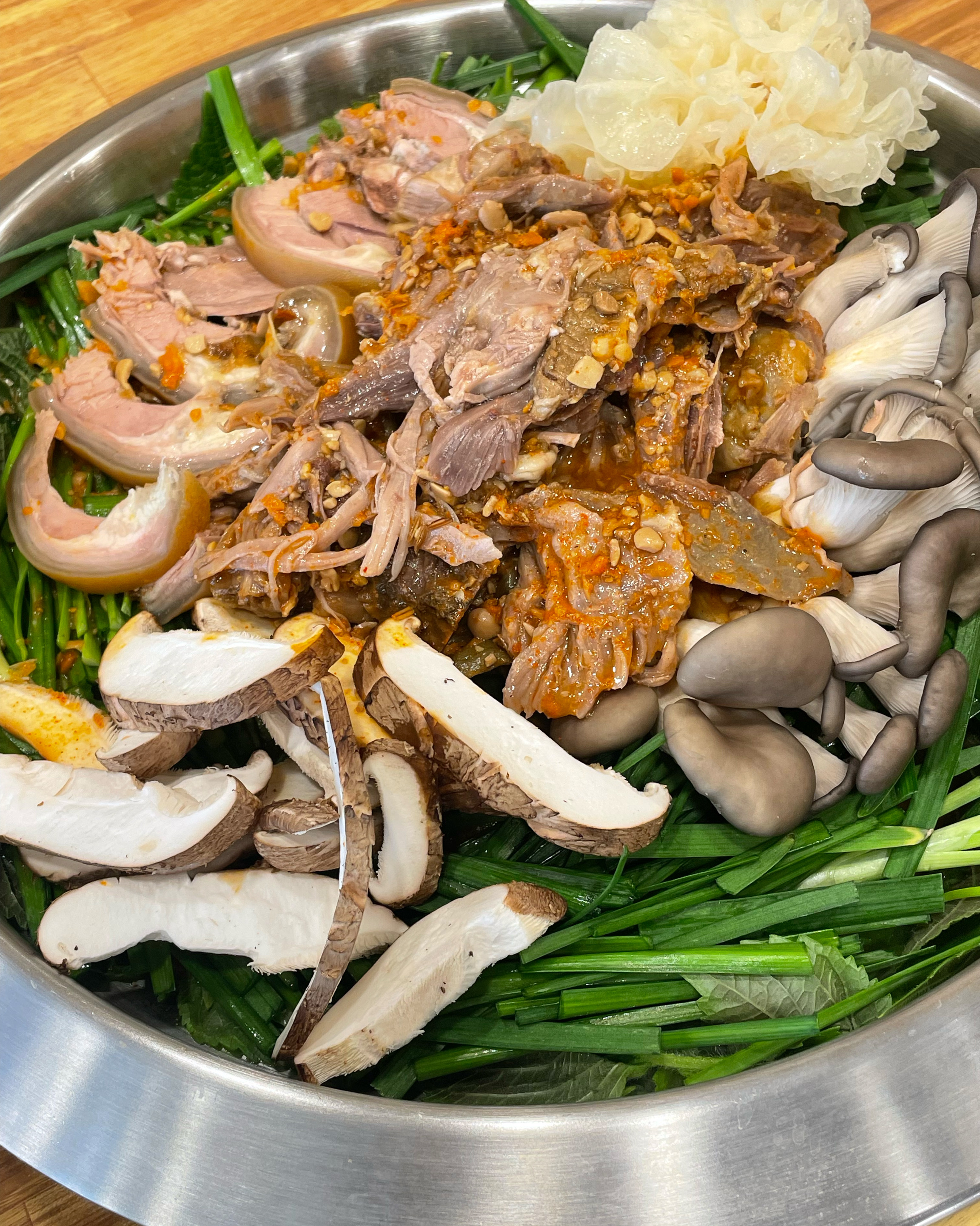 엄마 몸보신 시켜드리러 맛보장하는 천복집 모시고 왔어요 ㅎㅎ 딱봐도 너무 맛있어 보이는 👍