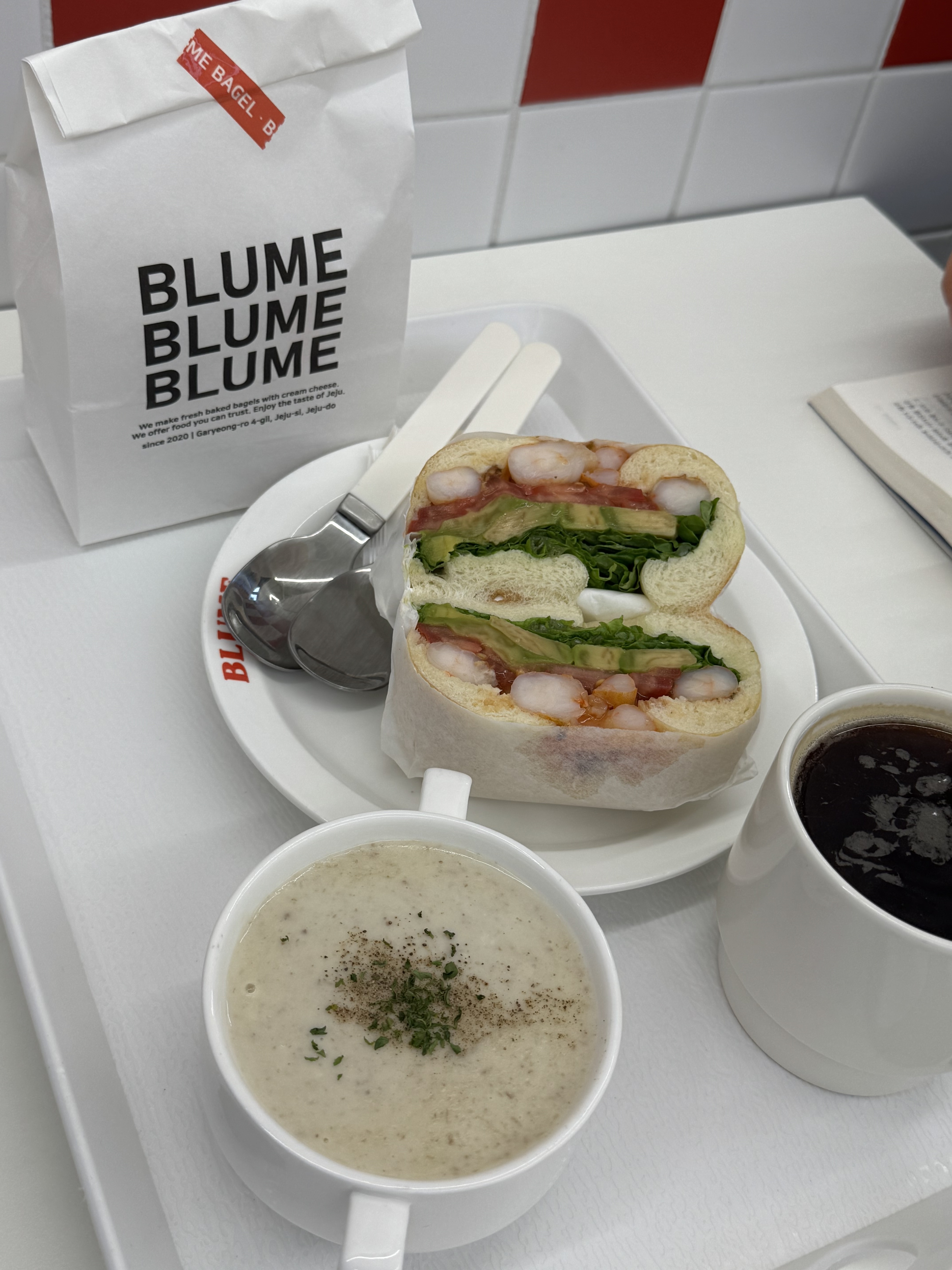 맛있고 친절하십니당 :) 추천추천! - 제주 맛집 블루메베이글