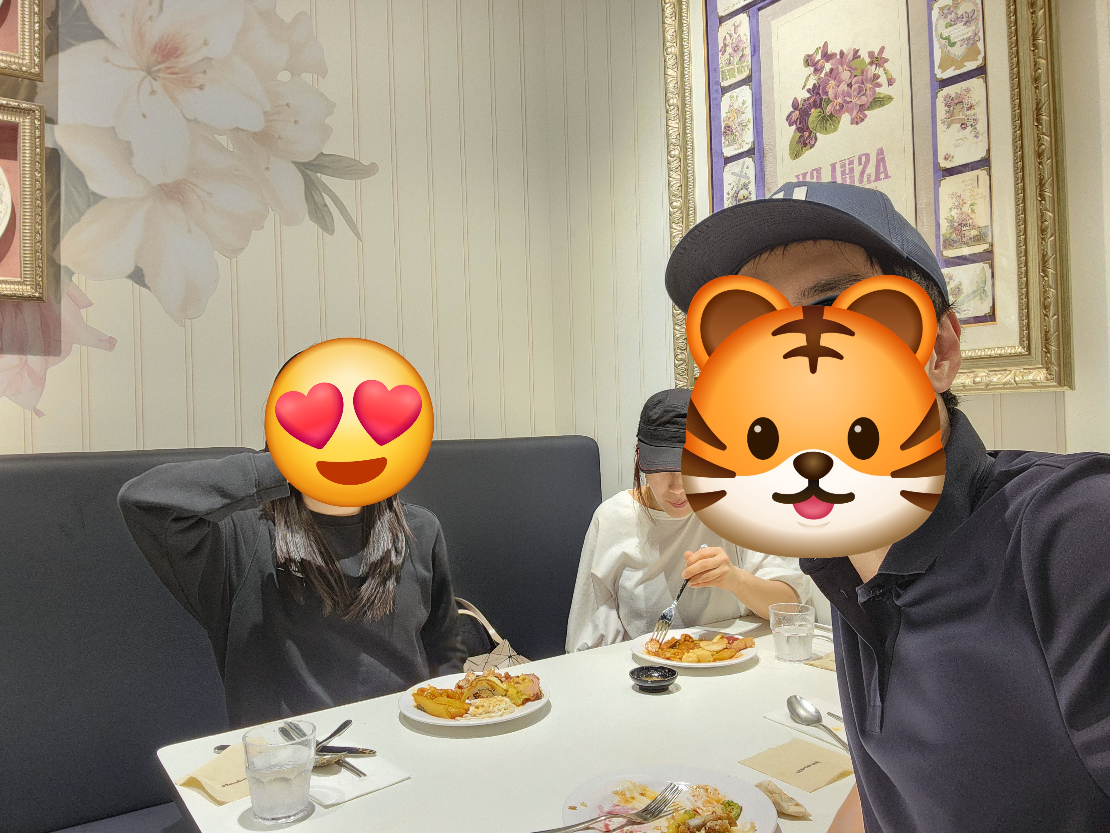 분위기좋고 넓고 깨끗함 - 인천 맛집 애슐리퀸즈 인천아인병원점