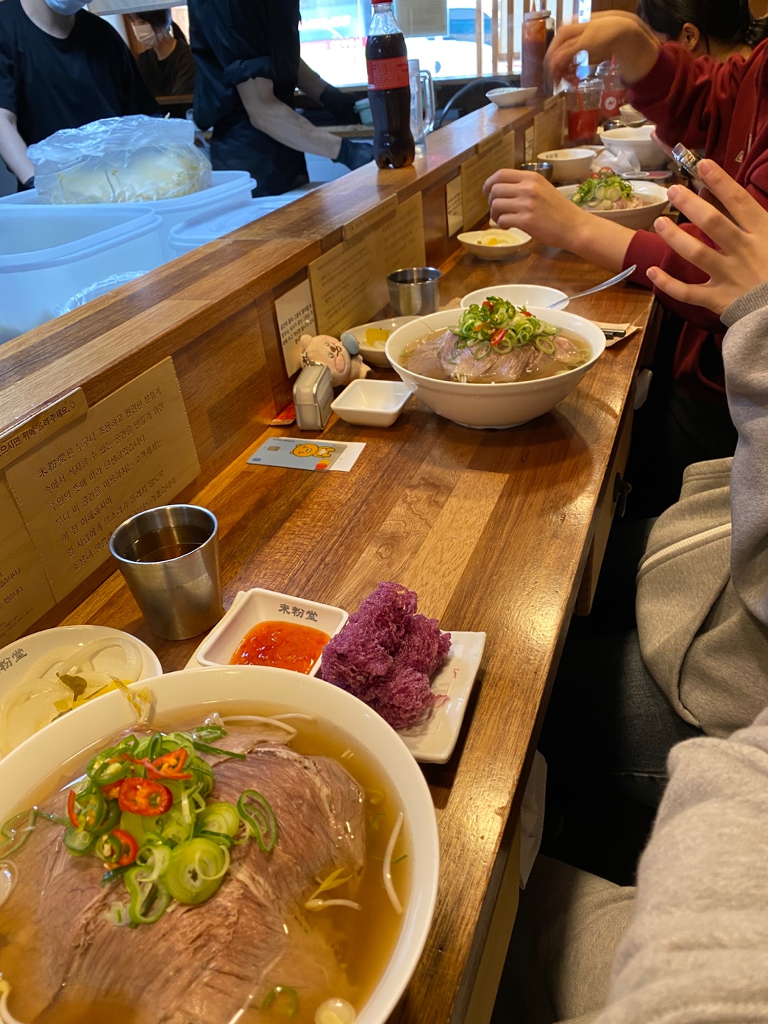 처음 와봤는데 너무 맛있고 노량진 근처라서 그런지 혼밥하기 좋은 것 같아요 !! 재방문의사