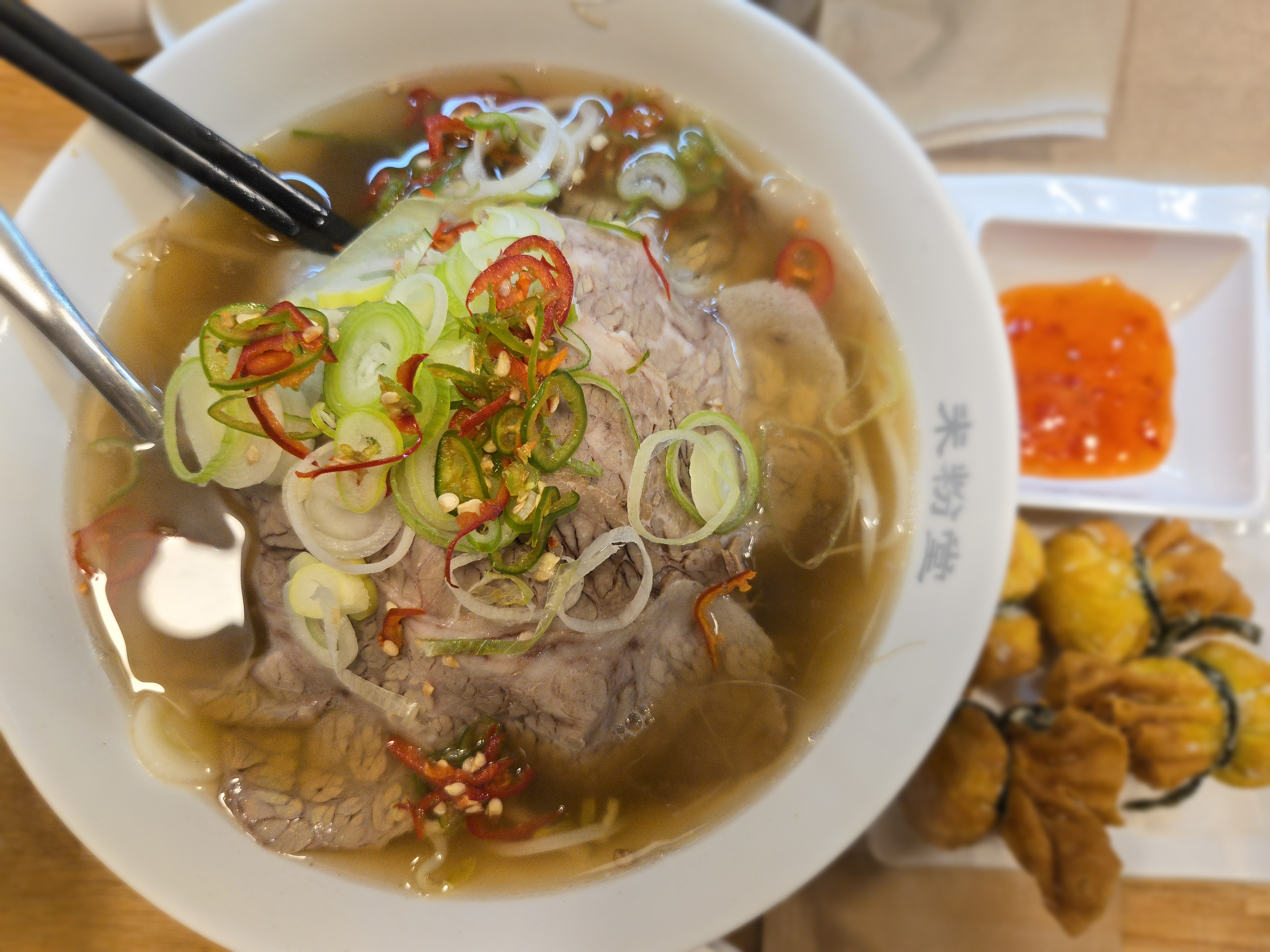매장이 깨끗하고 직원 분들이 항상 친절하세요! - 월곡역 맛집 미분당 동덕여대점