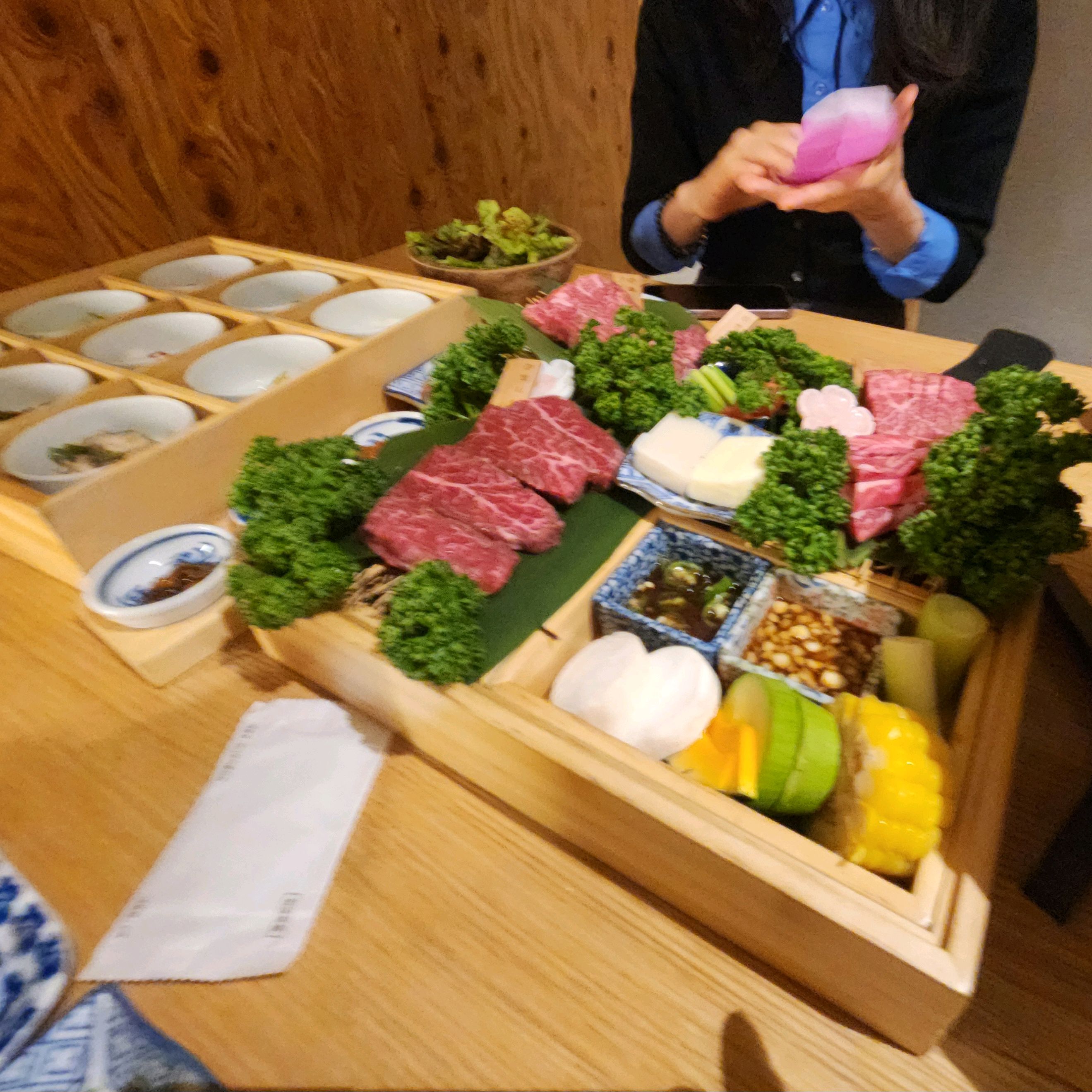 아내 생일에 찾았습니다 들안길맛집 검색하다가 찾았는데 기대보다 더 맛있고 인테리어도 멋지네