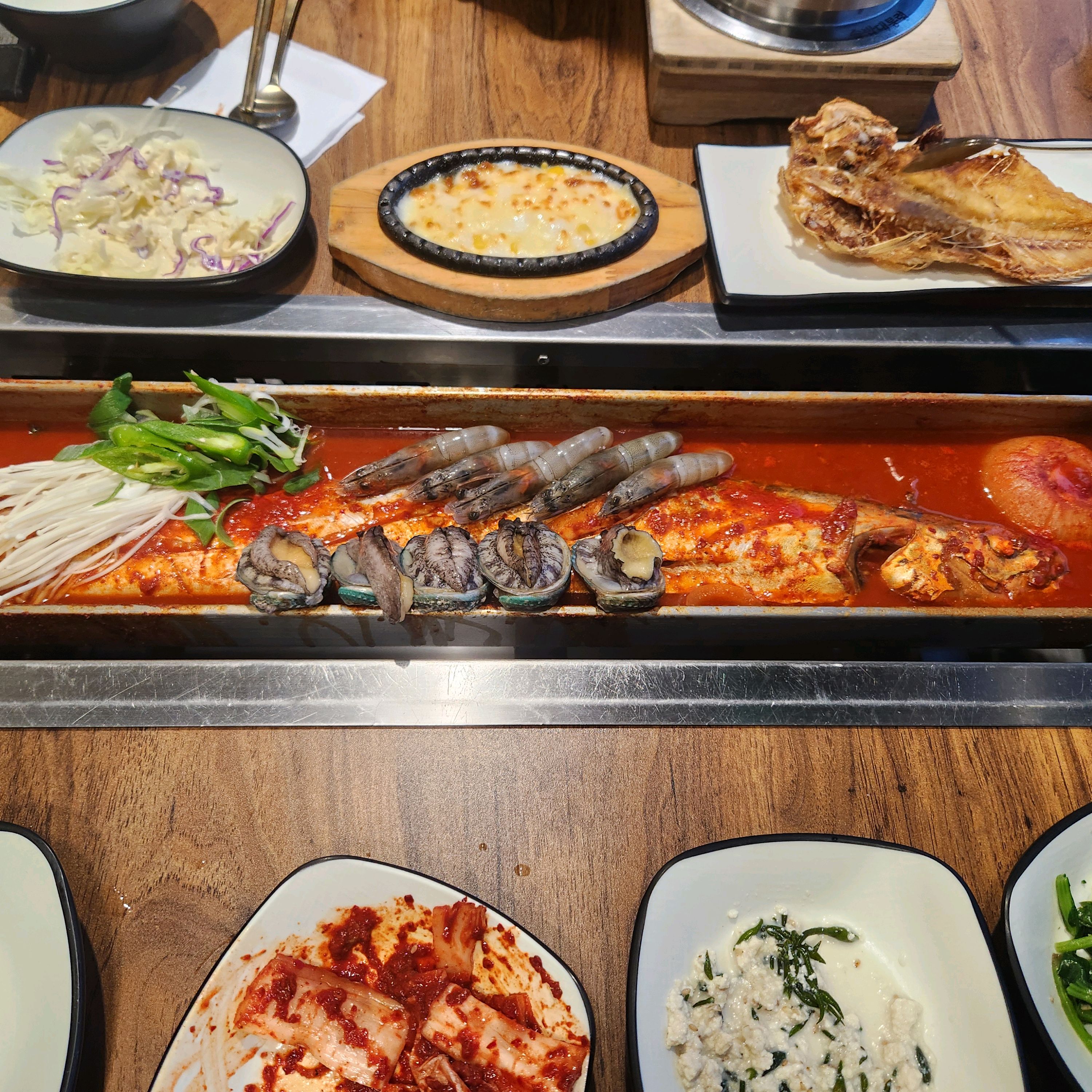 양도 많고 맛있어요. 잘 먹었습니다 ~ - 제주 맛집 색달식당