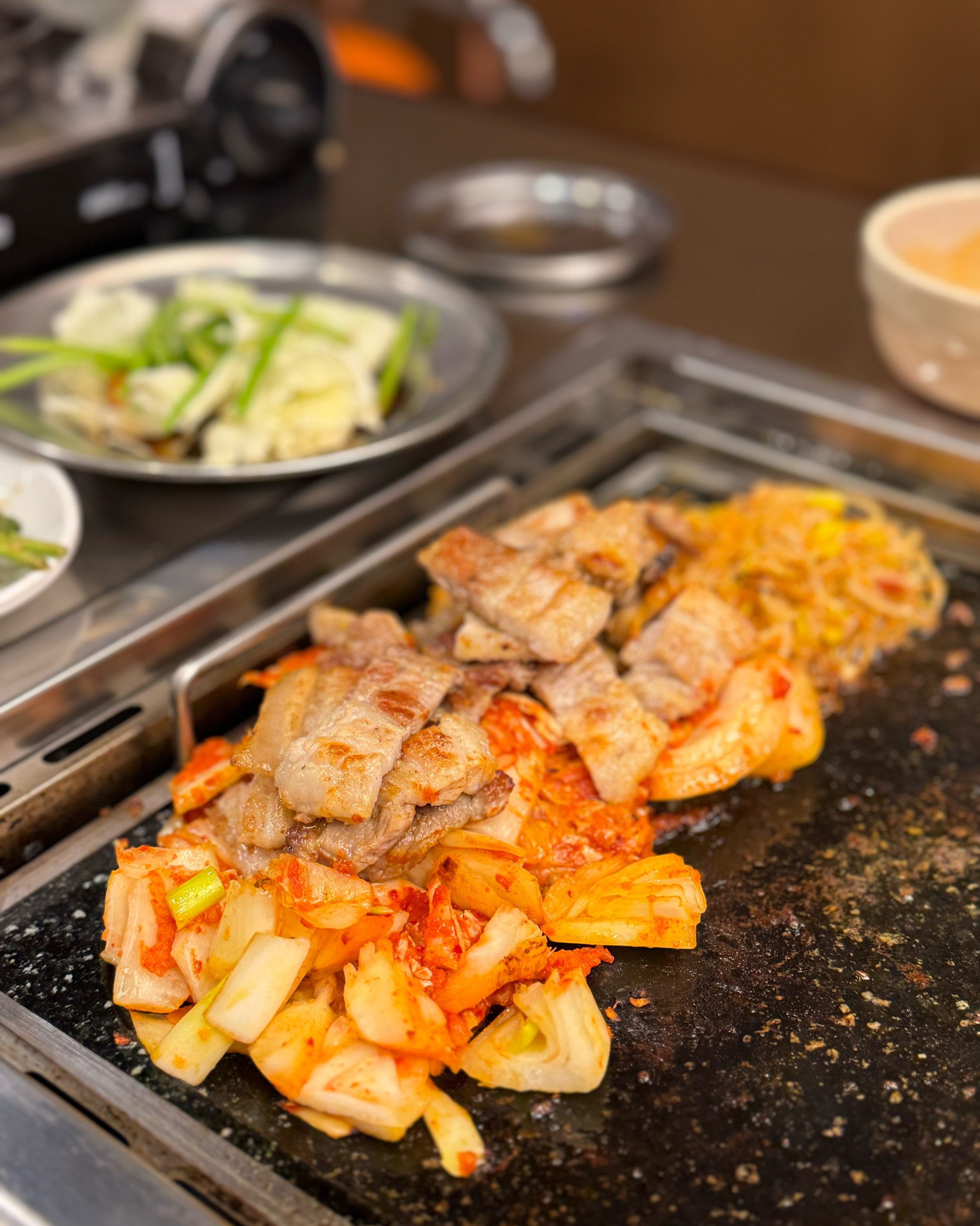 간만에 먹은 돌판삼겹중 제일이에요ㅠㅠ 김치찌개도 끓여서 먹을수 있어서 너무 좋네요 불당동고