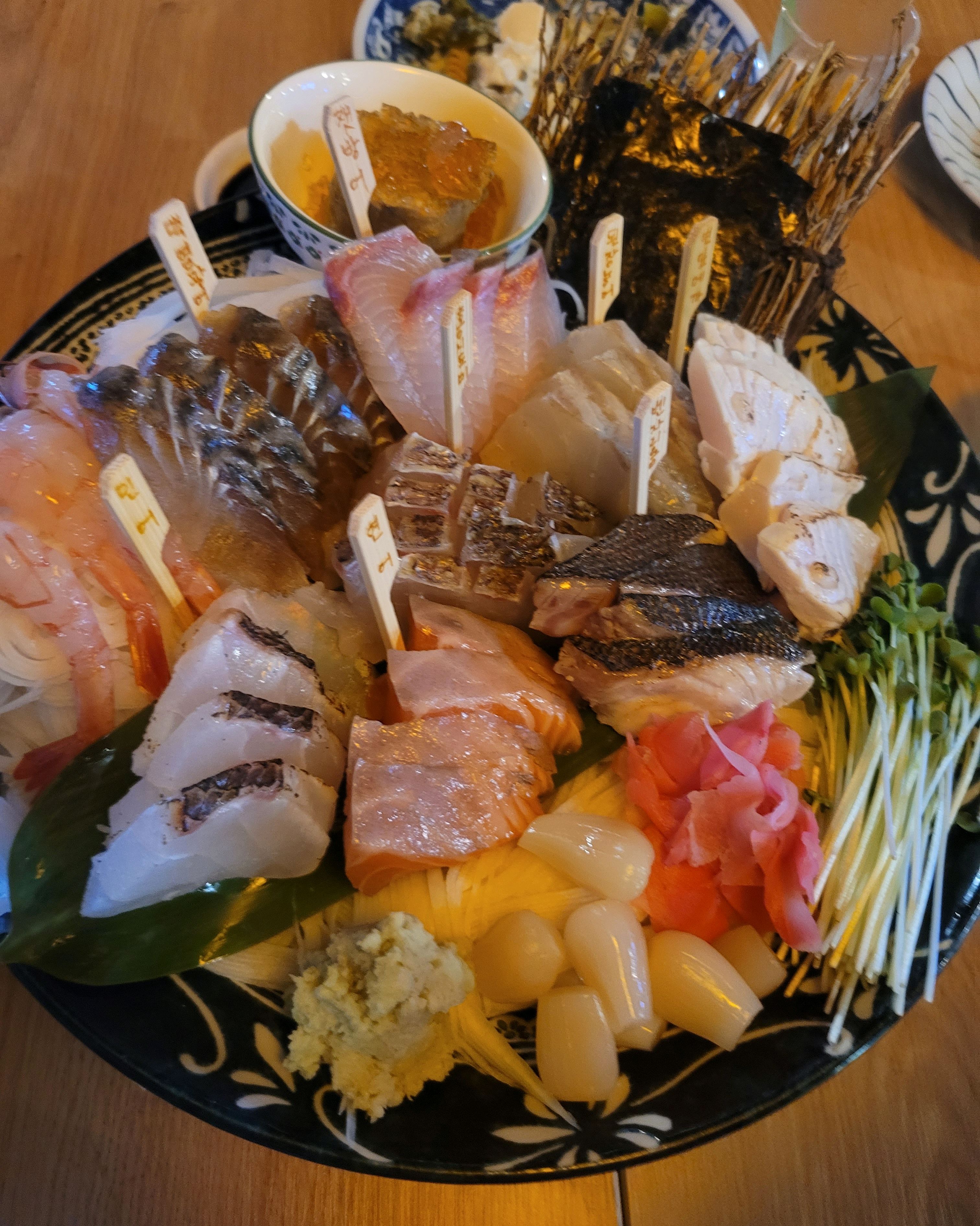 지인 추천으로 처음 왔는데 너무 맛있네요. 특별한날 오면 좋을듯해요 - 인천 맛집 숙성회 전문점 다해야