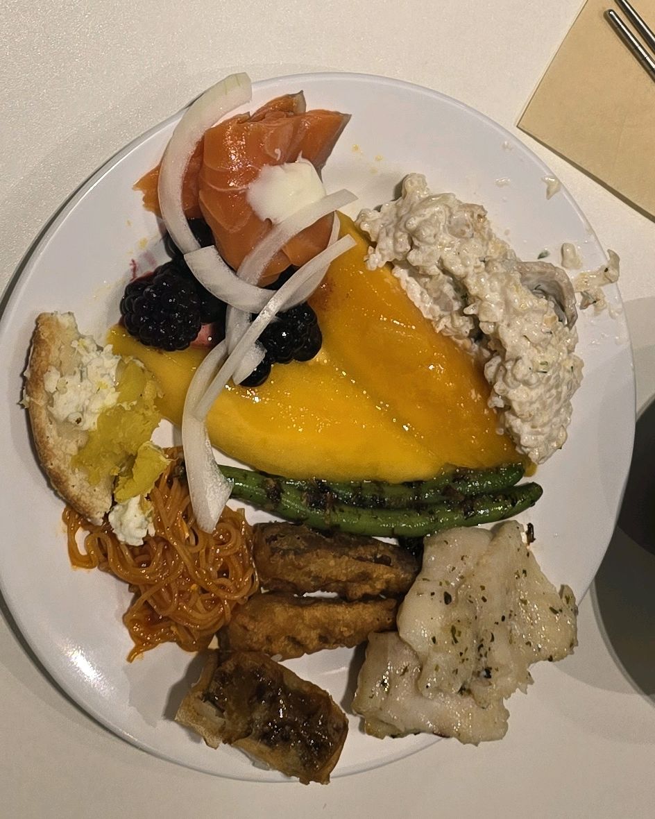 알차게 구성된 뷔페 식사였습니다. - 둔산동 맛집 애슐리퀸즈 대전PEER점