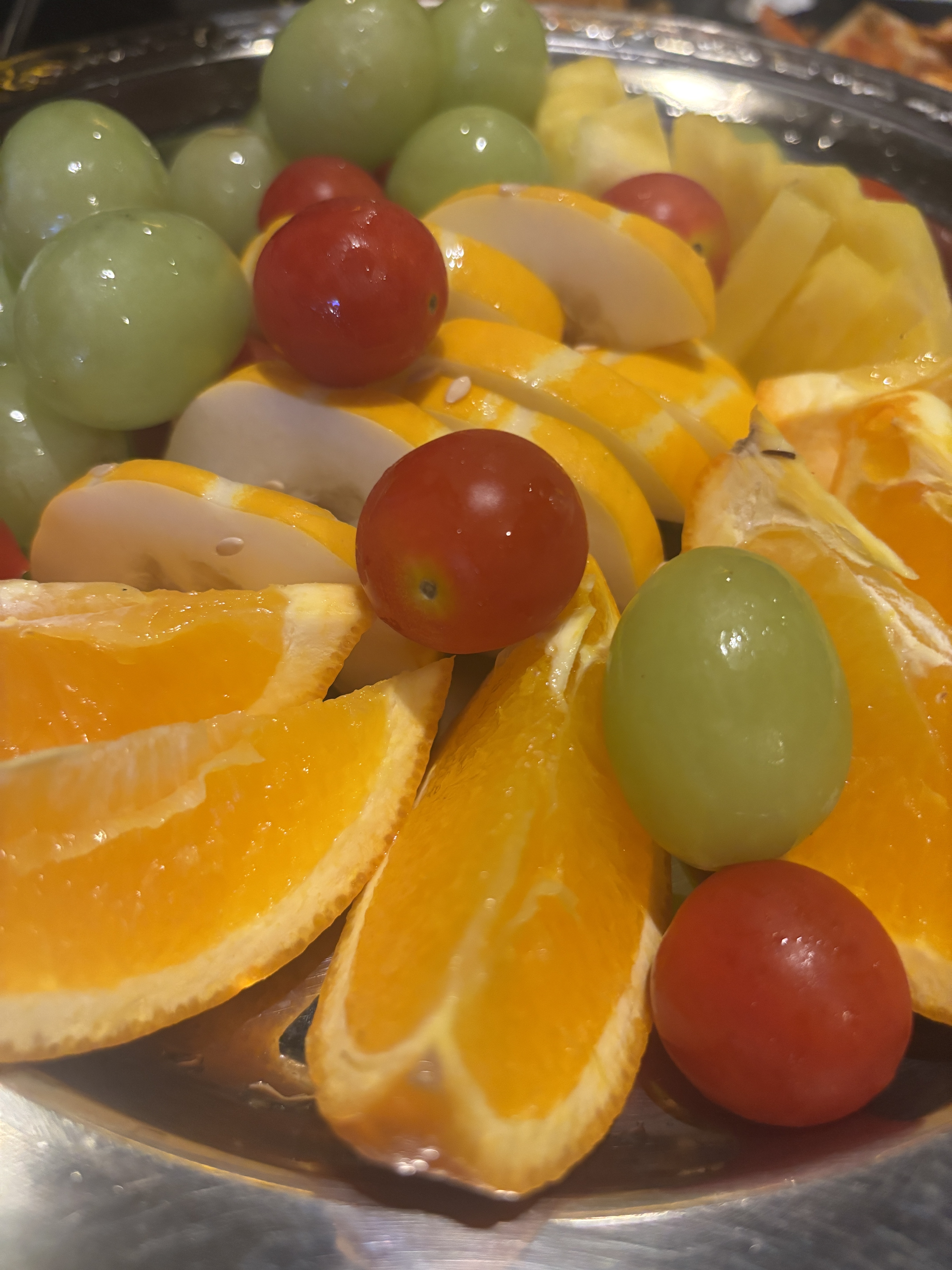 가격대비 양이 많아요!! 직원분 완전 텐션 업 - 불당동 맛집 냠냠숯불두마리치킨 천안불당점