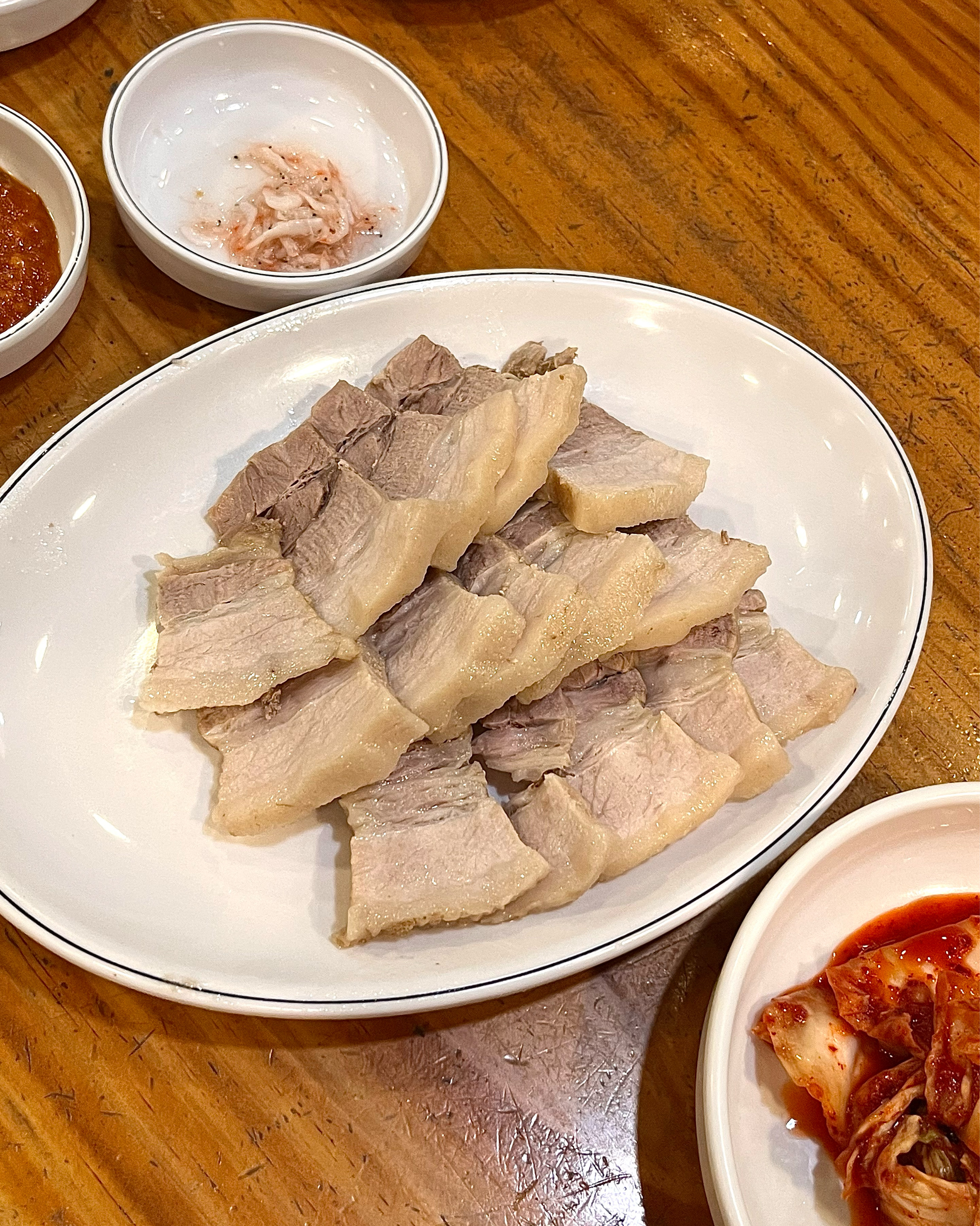 칼국수 안 좋아하는데 진짜진짜 맛있게 먹었어요 - 대전 맛집 김화칼국수