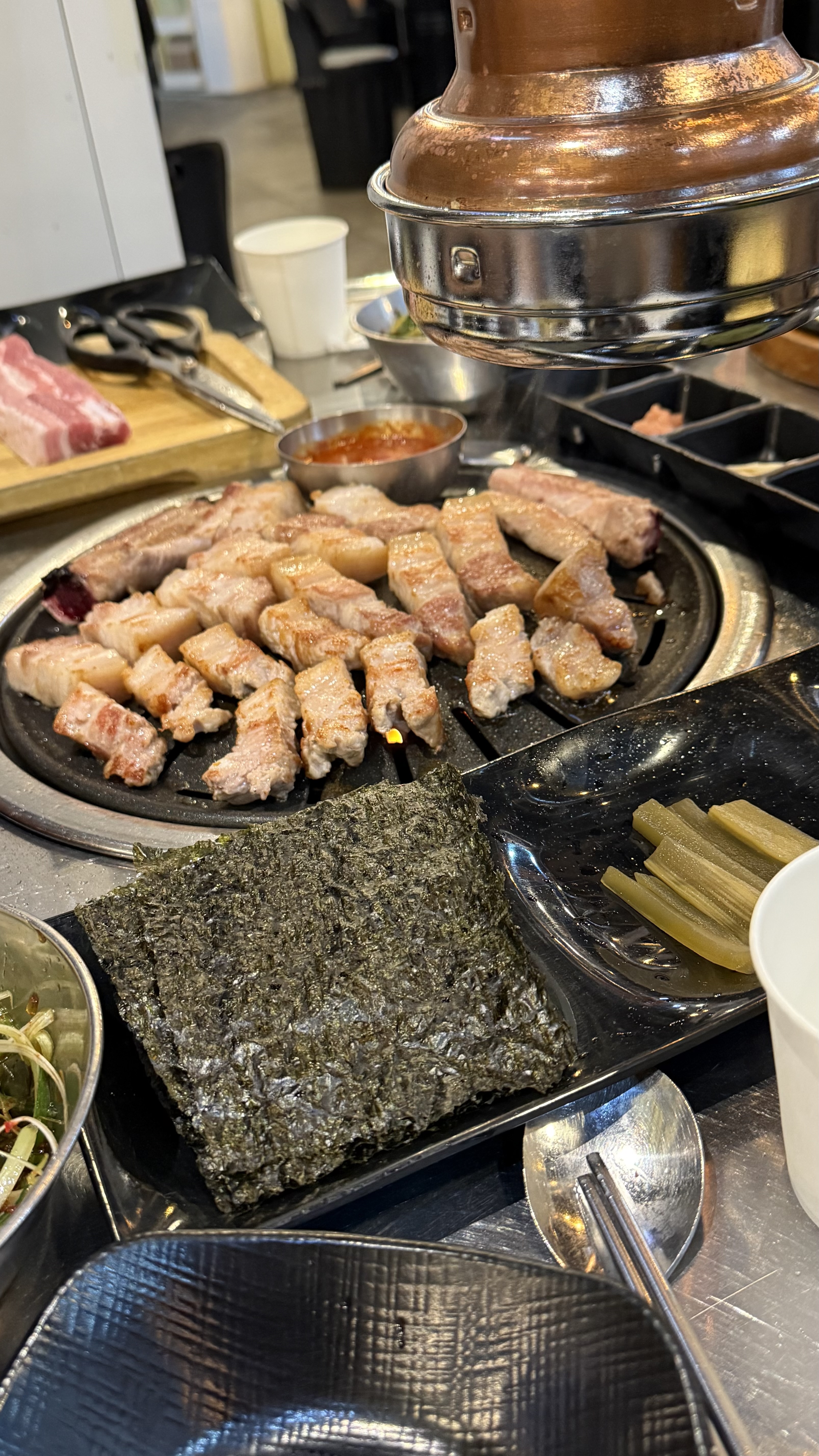 새로 생겨서 와봤는데 너무 맛있어요! 생갈비 추천합니다 - 불당동 맛집 못생긴뚱돼지 불당직영점