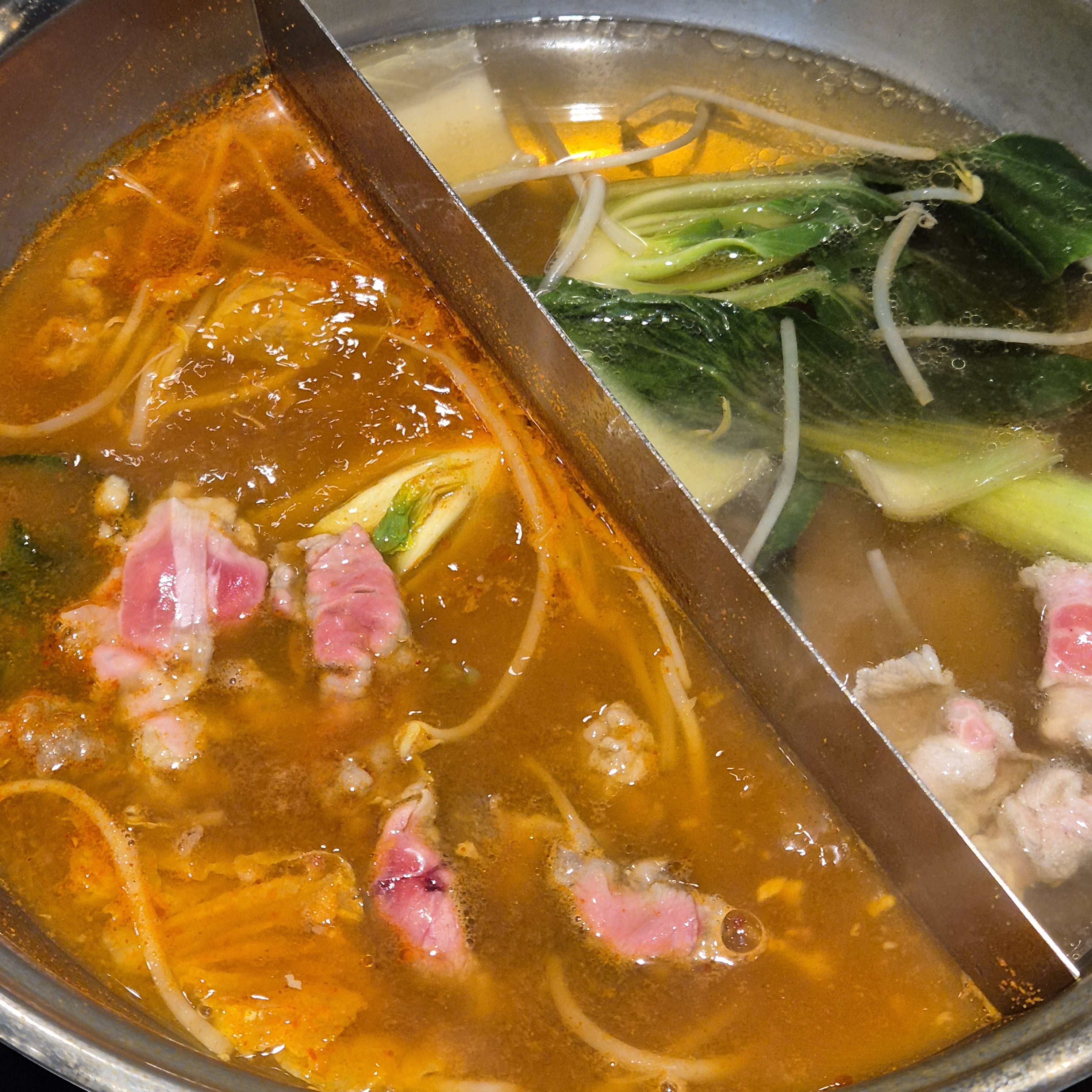가족들이랑 외식하면 항상 여기로 와요^^ 매장이 넓고 쾌적해서 좋아요 - 신갈 맛집 소담촌 신갈롯데마트점