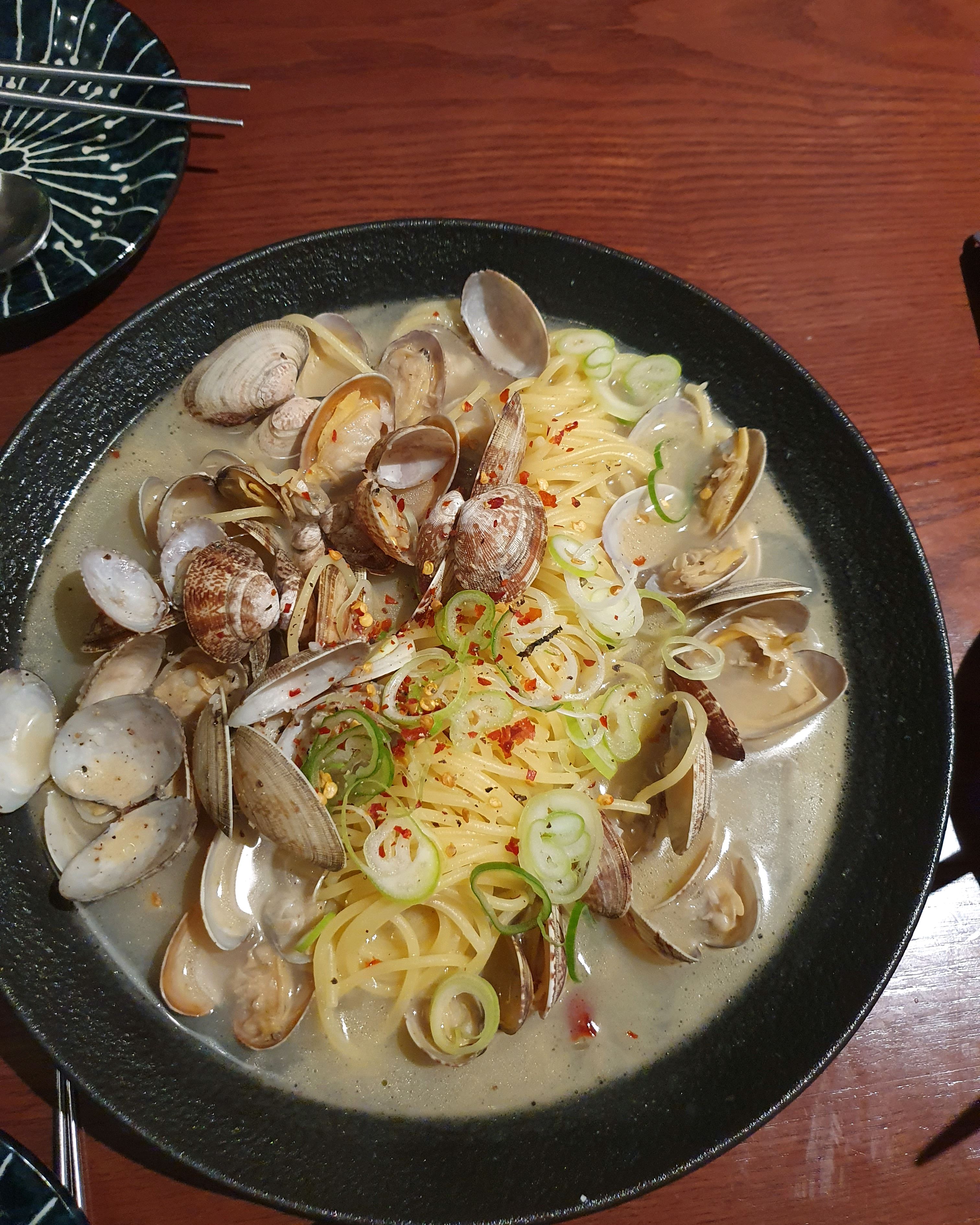 산책하다 우연히 들렸어요. 분위기도 좋고 맛있네요~ - 대구 맛집 이자카야 와코안 수성범어점